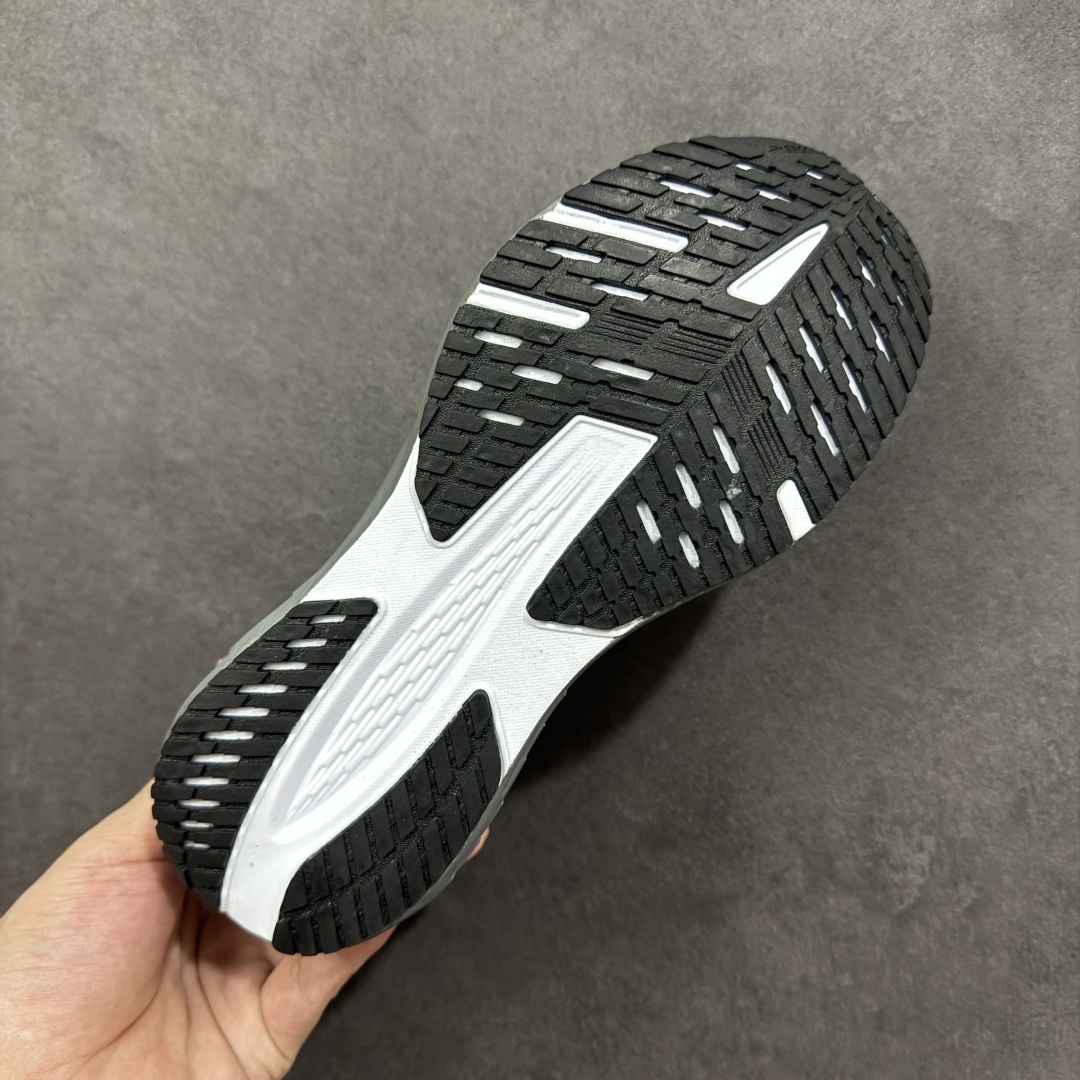 图片[9]-【公司级】Brooks布鲁克斯 Launch 11 跑鞋缓震马拉松氮气慢跑鞋 启速11舒适透气轻量缓震跑步鞋 中底DNA FLASH和前掌DNA FLASH V2缓震系统，双重注氮缓震科技，超轻量超回弹。ROADTACK新型橡胶大底，抓地防滑耐磨。透气工程网眼鞋面设计，舒适包裹双足。 货号：110450-1D-077 尺码：36 36.5 37.5 38 38.5 39 40 40.5 41 42 42.5 43 44 45 编码：LNHB230240-选品中心