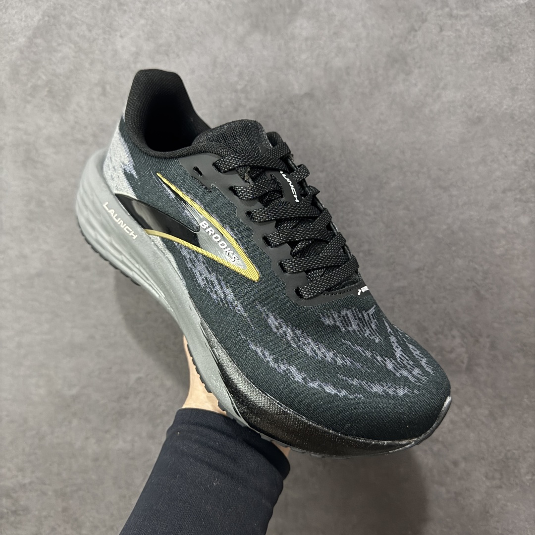 图片[3]-【公司级】Brooks布鲁克斯 Launch 11 跑鞋缓震马拉松氮气慢跑鞋 启速11舒适透气轻量缓震跑步鞋 中底DNA FLASH和前掌DNA FLASH V2缓震系统，双重注氮缓震科技，超轻量超回弹。ROADTACK新型橡胶大底，抓地防滑耐磨。透气工程网眼鞋面设计，舒适包裹双足。 货号：110450-1D-077 尺码：36 36.5 37.5 38 38.5 39 40 40.5 41 42 42.5 43 44 45 编码：LNHB230240-选品中心