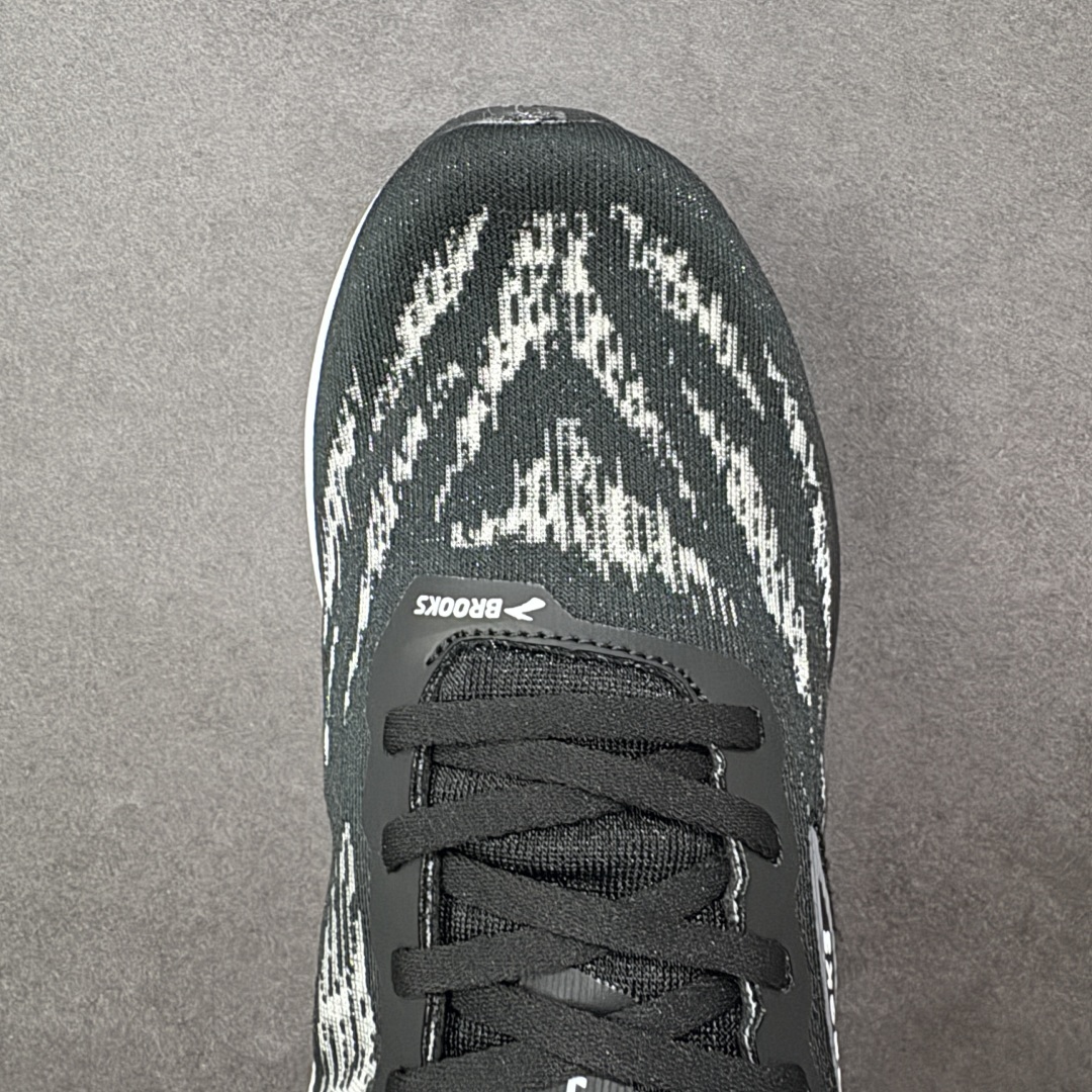 图片[8]-【公司级】Brooks布鲁克斯 Launch 11 跑鞋缓震马拉松氮气慢跑鞋 启速11舒适透气轻量缓震跑步鞋 中底DNA FLASH和前掌DNA FLASH V2缓震系统，双重注氮缓震科技，超轻量超回弹。ROADTACK新型橡胶大底，抓地防滑耐磨。透气工程网眼鞋面设计，舒适包裹双足。 货号：120439-087 尺码：36 36.5 37.5 38 38.5 39 40 40.5 41 42 42.5 43 44 45 编码：LNHB230240-选品中心