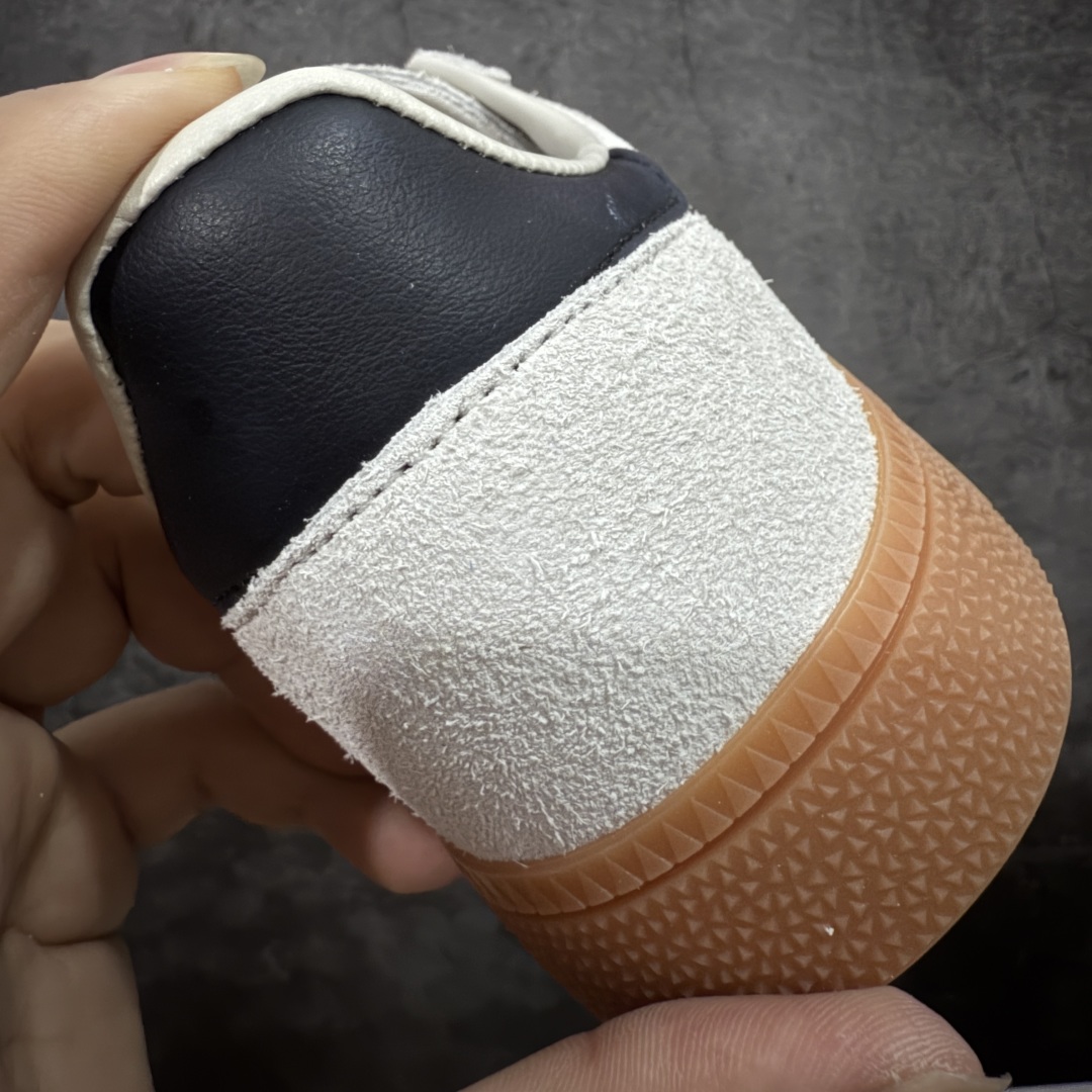 图片[2]-【Top纯原版】Adidas Handball Spezial 阿迪达斯经典款牛皮复古休闲板鞋 米白黑生胶 IF6562 原厂原档案开发出品 皮料切割干净无任何毛边 鞋型细节完美 超高清洁度 市场最高版本 尺码：35.5 36 36.5 37 38 38.5 39 40 40.5 41 42 42.5 43 44 44.5 45-选品中心