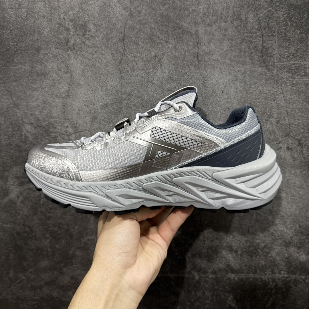 图片[2]-【Top版本】凯乐石KAILAS 山行-2 GTX 运动户外抓地透气 跑山徒步鞋 凯乐石行云FLT徒步鞋满足了我对春日徒步的全部要求，走了一天都不想脱下来！非常非常的轻，抓地力强还非常防滑，跑跑跳跳都特别轻盈，走了一天也不觉得累。回弹力和支撑力都很好，一直走也没有觉得累。既防水又透气，让双脚保持干爽！ 尺码：39-45 编码： TC330340-选品中心