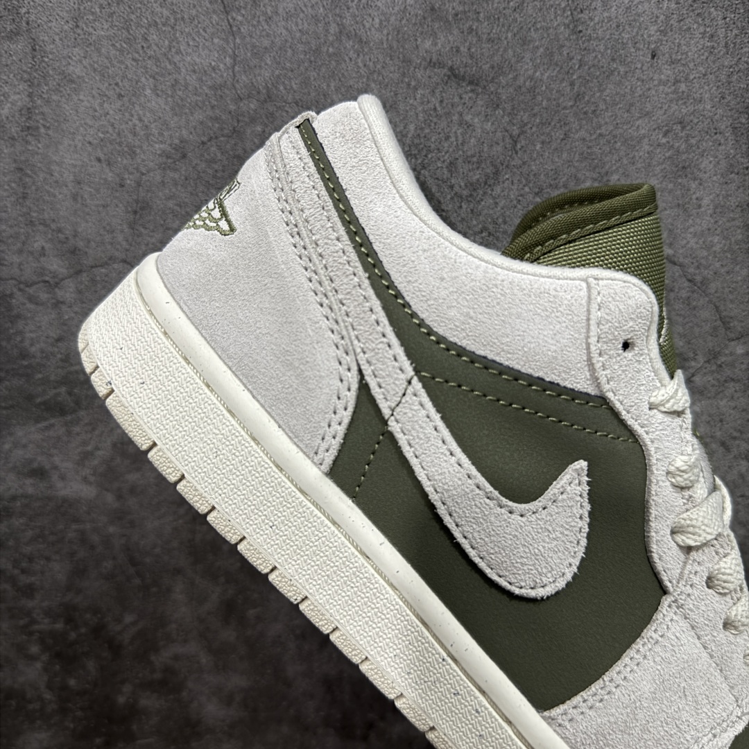 图片[7]-【DT纯原】Air Jordan Low AJ1 乔1灰绿 低帮文化休闲运动板鞋 HV4089-201  市面中低帮最具代表性版本没有之一 口碑大厂出品 品控大底版型不断改良更新 全套原纸板楦头开发 确保原汁原味 完美呈现版型 完美零毛边处理 原厂内置全掌气垫 价格定位良心 平台专用代工流水线出品 一眼公司既视感 拿到手的一瞬间就与众不同 碾压市面所有版本 全部原鞋开发 每一个配色都会采购原鞋确认细节 打破市面看图做货无好货之说 尺码：35.5-46-选品中心