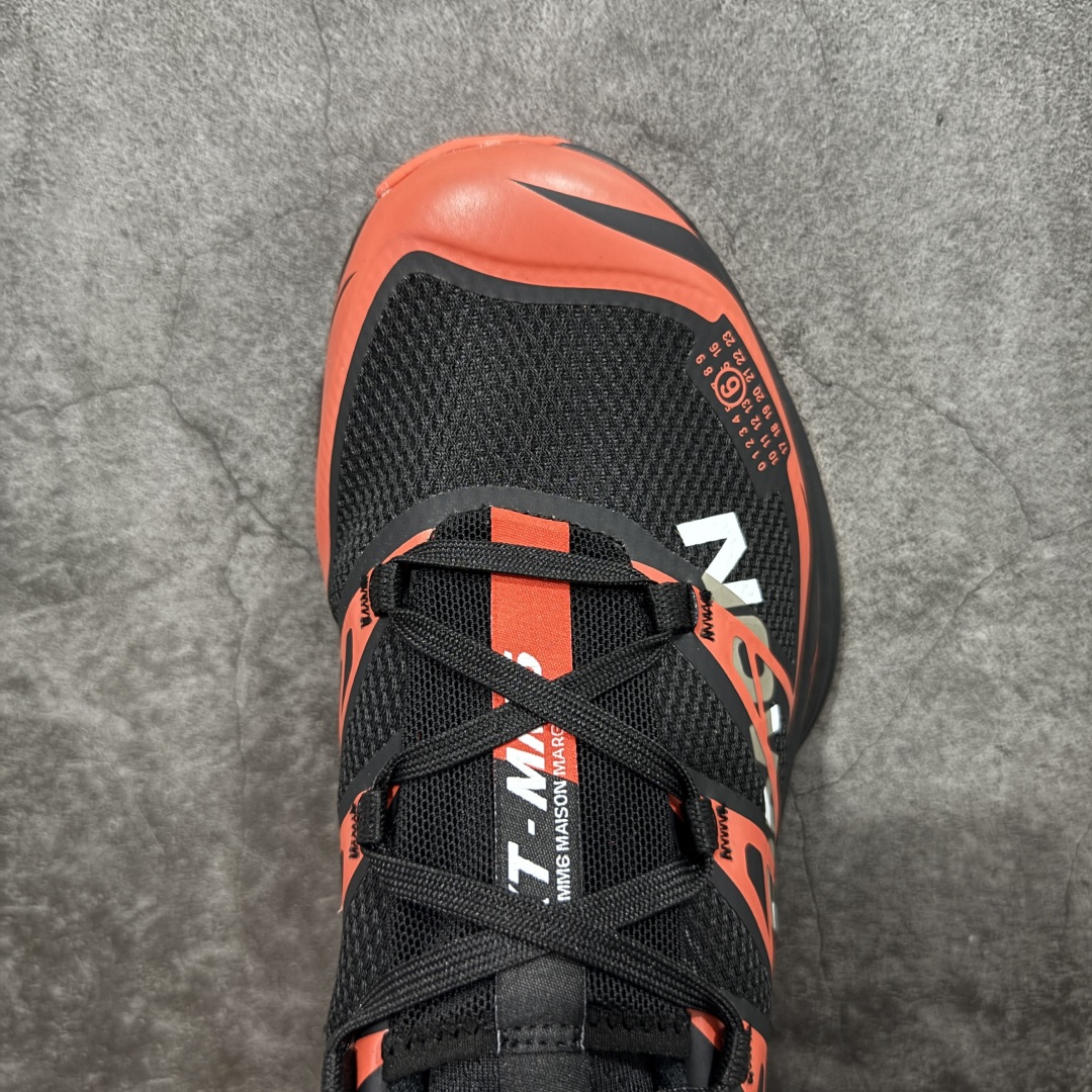 图片[5]-【纯原版】 MM6 Maison Margiela x SALOMON 萨洛蒙 XT-6网布绒面革 舒适 低帮 生活休闲鞋 男女款 黑红 纯原外贸平台特供订单 全套原纸板楦头开发 原厂特供网布配套加持 确保原汁原味 完美呈现版型 原档数据独家私模五层组合大底 原装Ortholite轻量化鞋垫 原厂TPU锁扣 进口港宝加持 后跟自然饱满 还原公司包裹性 尺码： 36-45-选品中心