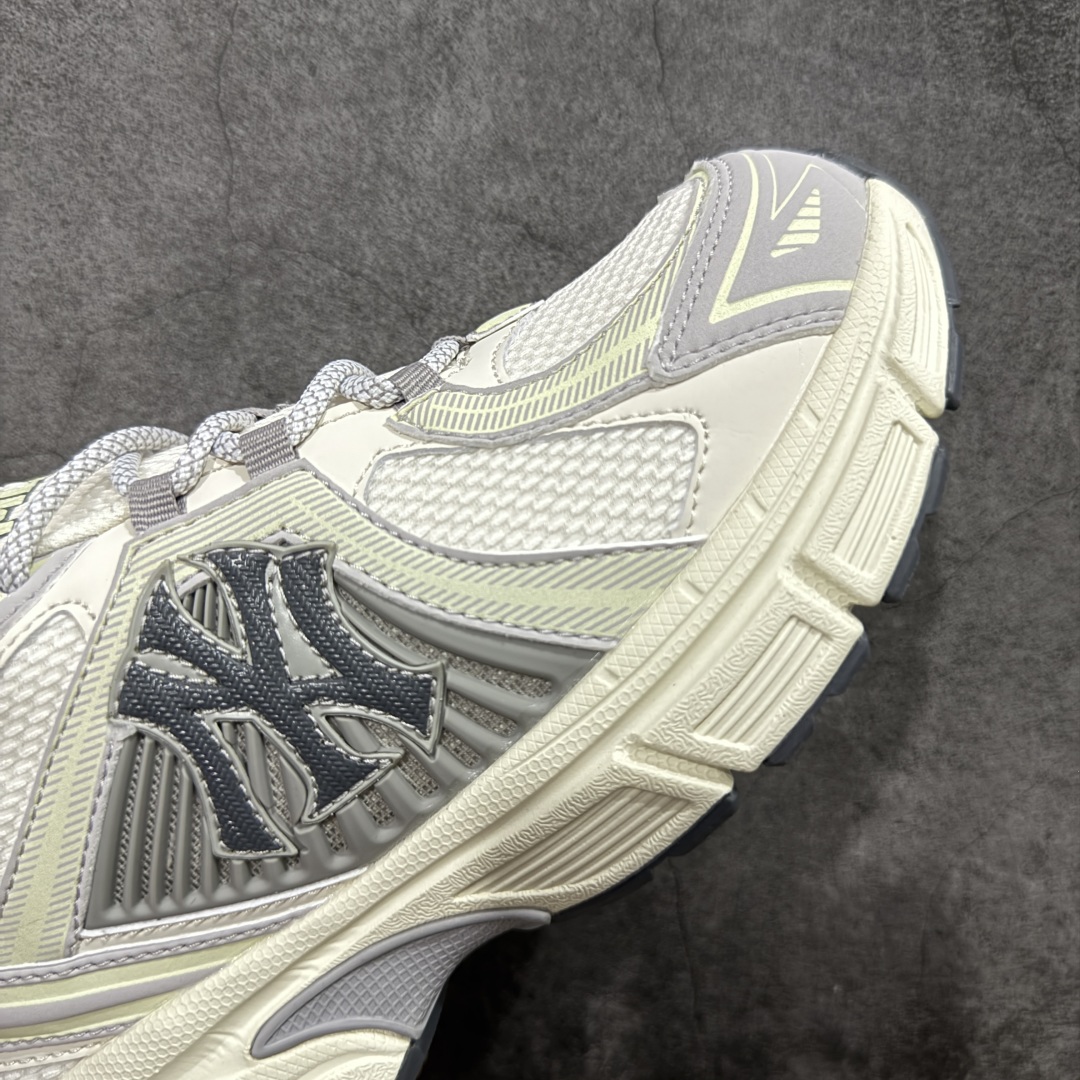 图片[6]-【纯原版】韩国洋基队NY大标潮流老爹鞋 MLB Trophy Runner 小白鞋复古轻便增高运动鞋新款绑带时尚潮流百搭 原材料打造 原楦原档案数据开发版型 完美鞋头弧度/后套收口效果🆚市面文案版本‼️ 原厂立体填充鞋舌海绵 中底注胶孔原数据开发模具大底 原厂转印标 保证不掉字 内增高6cm 原厂1：1模具开发 原厂进口纳米材质 原厂 全套手提袋 原盒雷射防伪标包装 天猫订单品质 官网尺码35 36 36.5 37.5 38 38.5 39 40 40.5 41 42 42.5 43 44 45-选品中心