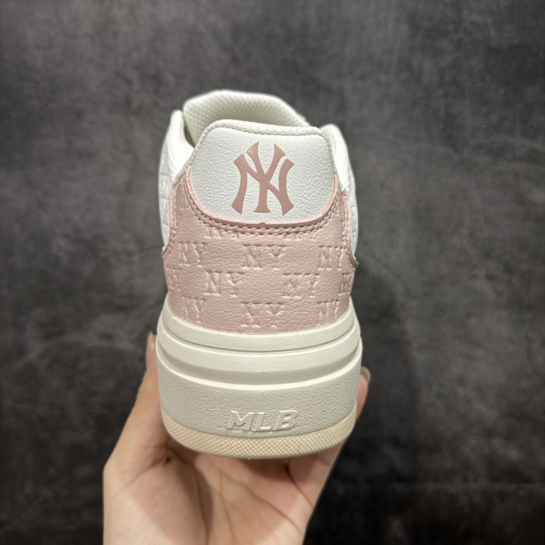 图片[4]-【公司级】韩国洋基队NY大标潮流老爹鞋 MLB小白鞋市面上唯一顶级纯原版本 原材料打造 原楦原档案数据开发版型 完美鞋头弧度/后套收口效果🆚市面文案版本‼️ 原厂立体填充鞋舌海绵 中底注胶孔原数据开发模具大底 原厂转印标 保证不掉字 内增高6cm 原厂1：1模具开发 原厂进口纳米材质 原厂 全套手提袋 原盒雷射防伪标包装 天猫订单品质 官网尺码35 36 36.5 37.5 38 38.5 39 40 40.5 41 42 42.5 43 44 44.5 45-选品中心