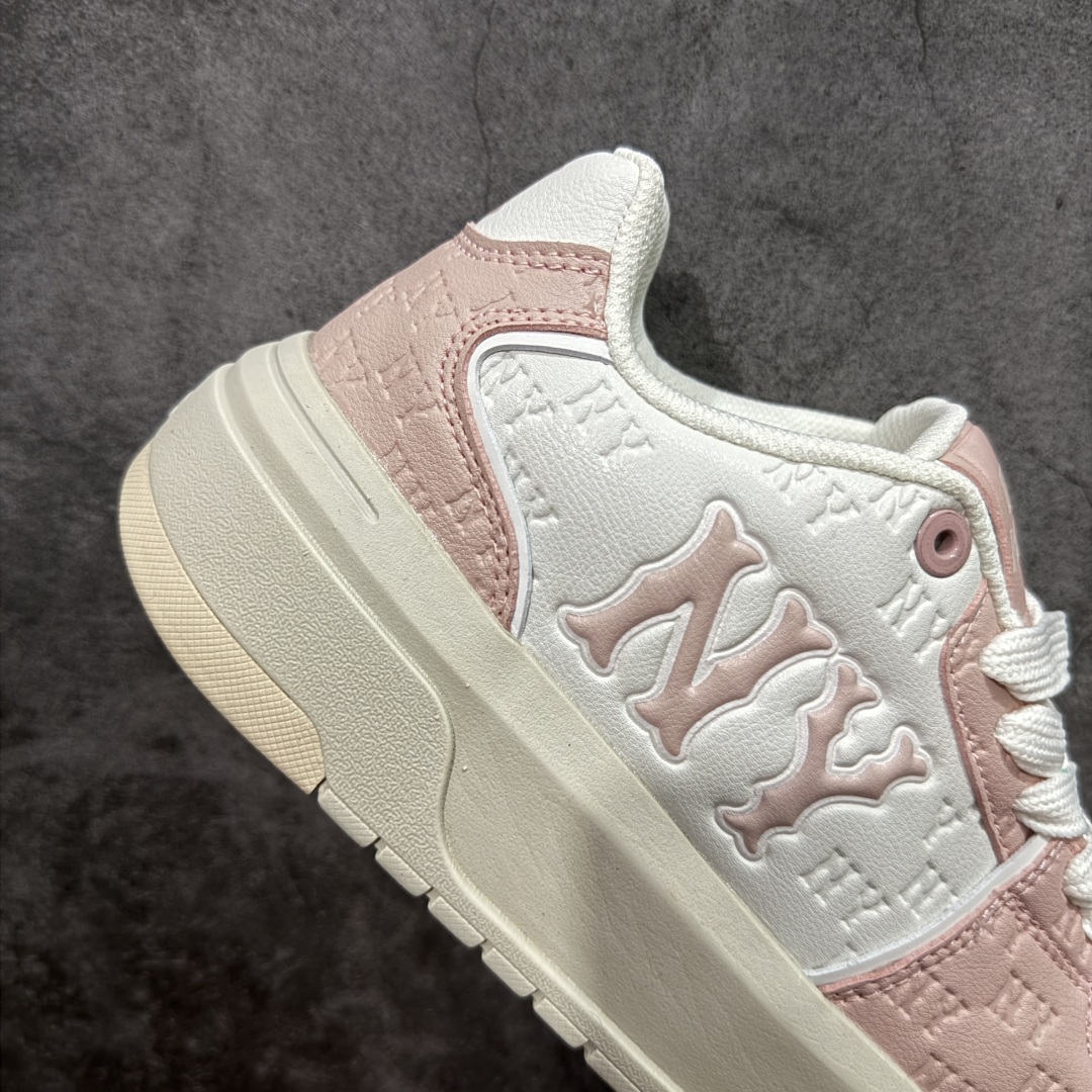 图片[7]-【公司级】韩国洋基队NY大标潮流老爹鞋 MLB小白鞋市面上唯一顶级纯原版本 原材料打造 原楦原档案数据开发版型 完美鞋头弧度/后套收口效果🆚市面文案版本‼️ 原厂立体填充鞋舌海绵 中底注胶孔原数据开发模具大底 原厂转印标 保证不掉字 内增高6cm 原厂1：1模具开发 原厂进口纳米材质 原厂 全套手提袋 原盒雷射防伪标包装 天猫订单品质 官网尺码35 36 36.5 37.5 38 38.5 39 40 40.5 41 42 42.5 43 44 44.5 45-选品中心