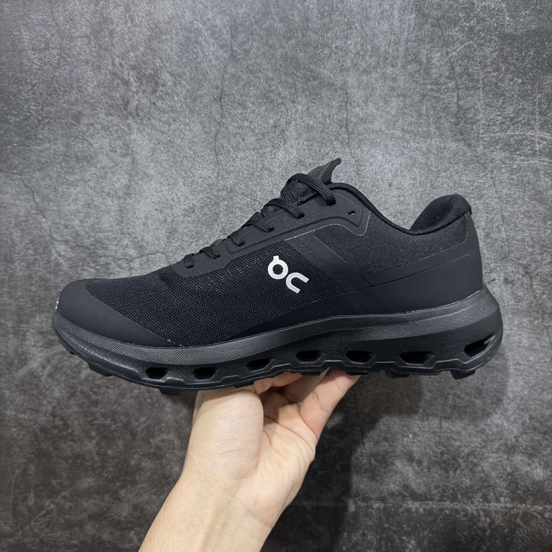 图片[2]-【PZ版本】On Cloudpulse Next 昂跑 低帮 百搭舒适透气低邦跑步鞋 高透气的双层网眼鞋面加入轻量TPU，增强耐用性，在昂跑的产品体系中，Cloudpulse是一款综合训练鞋，采用Tailor-made Superfoamg打造的CloudTecL中底，具有加固透气网眼鞋面、后跟贴片、尼龙混纺材质速度板等设计，适用于有氧训练等多种运动场景，能提供稳定的地面反馈脚感、良好的缓震和推进力等性能。\”Next\”通常代表着该系列的进一步发展、改进或更新迭代，可能在性能提升、设计优化、功能增强、材料升级等方面有所体现，以满足消费者不断变化的需求和更高的运动要求。 尺码：36 37 38 39 40 41 42 43 44 45 46-选品中心