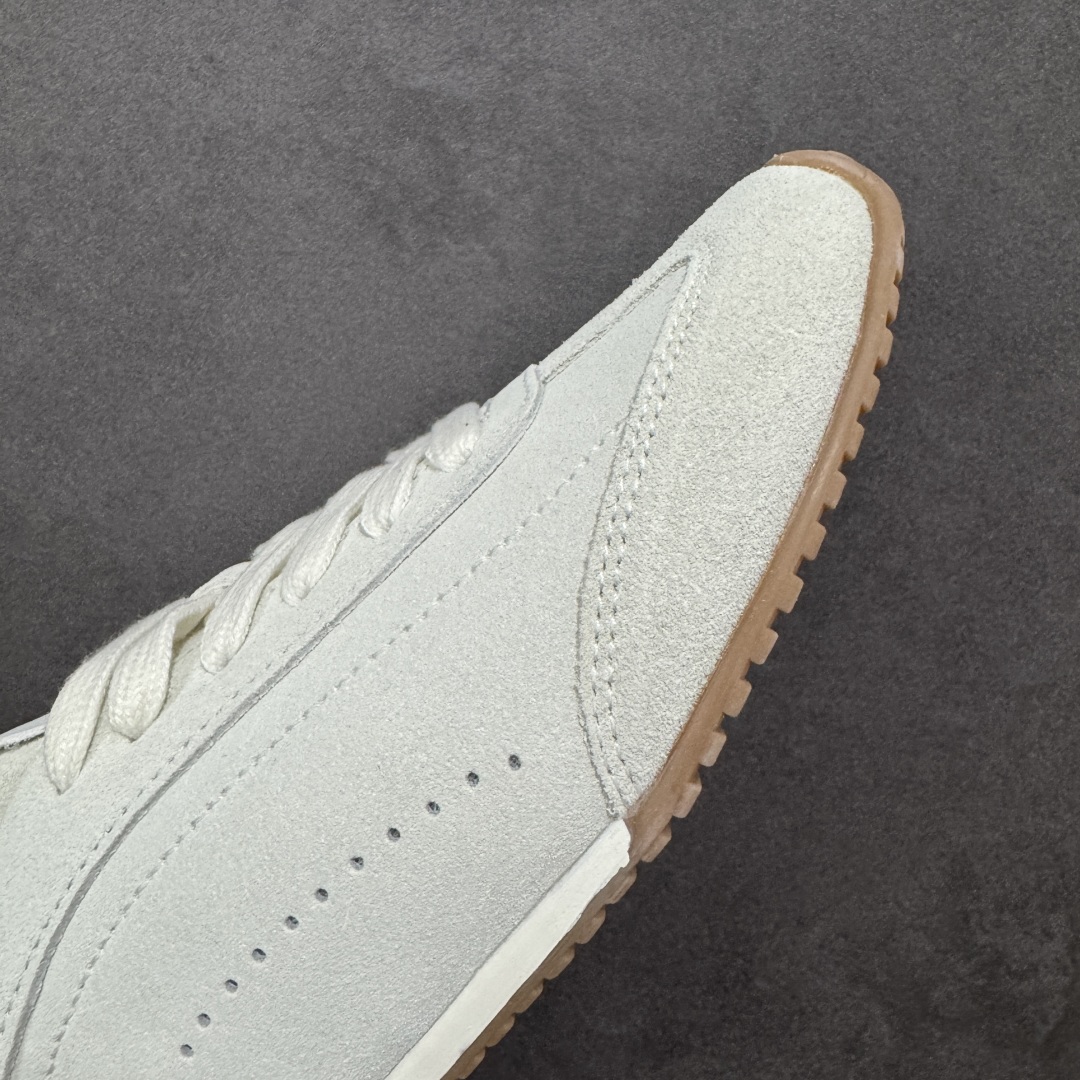 图片[4]-【公司级】Alo Yoga 最新爆款Sunset Sneaker系列 老钱风 系带 阿甘鞋 德训鞋 公司级高品质 舒适百搭 网布减震透气支撑耐磨低帮 私模打造 正确双层组合大底 头层翻毛皮料 内里垫脚透气网➕定制内增高 原版定制防滑橡胶大底 尺码：35 36 37 38 39 40 41 42 43 44 45-选品中心