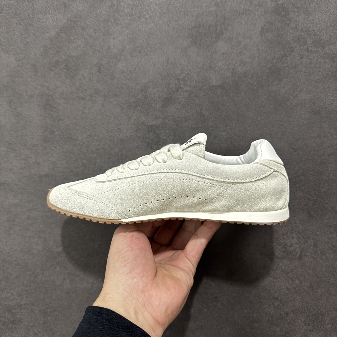 图片[2]-【公司级】Alo Yoga 最新爆款Sunset Sneaker系列 老钱风 系带 阿甘鞋 德训鞋 公司级高品质 舒适百搭 网布减震透气支撑耐磨低帮 私模打造 正确双层组合大底 头层翻毛皮料 内里垫脚透气网➕定制内增高 原版定制防滑橡胶大底 尺码：35 36 37 38 39 40 41 42 43 44 45-选品中心