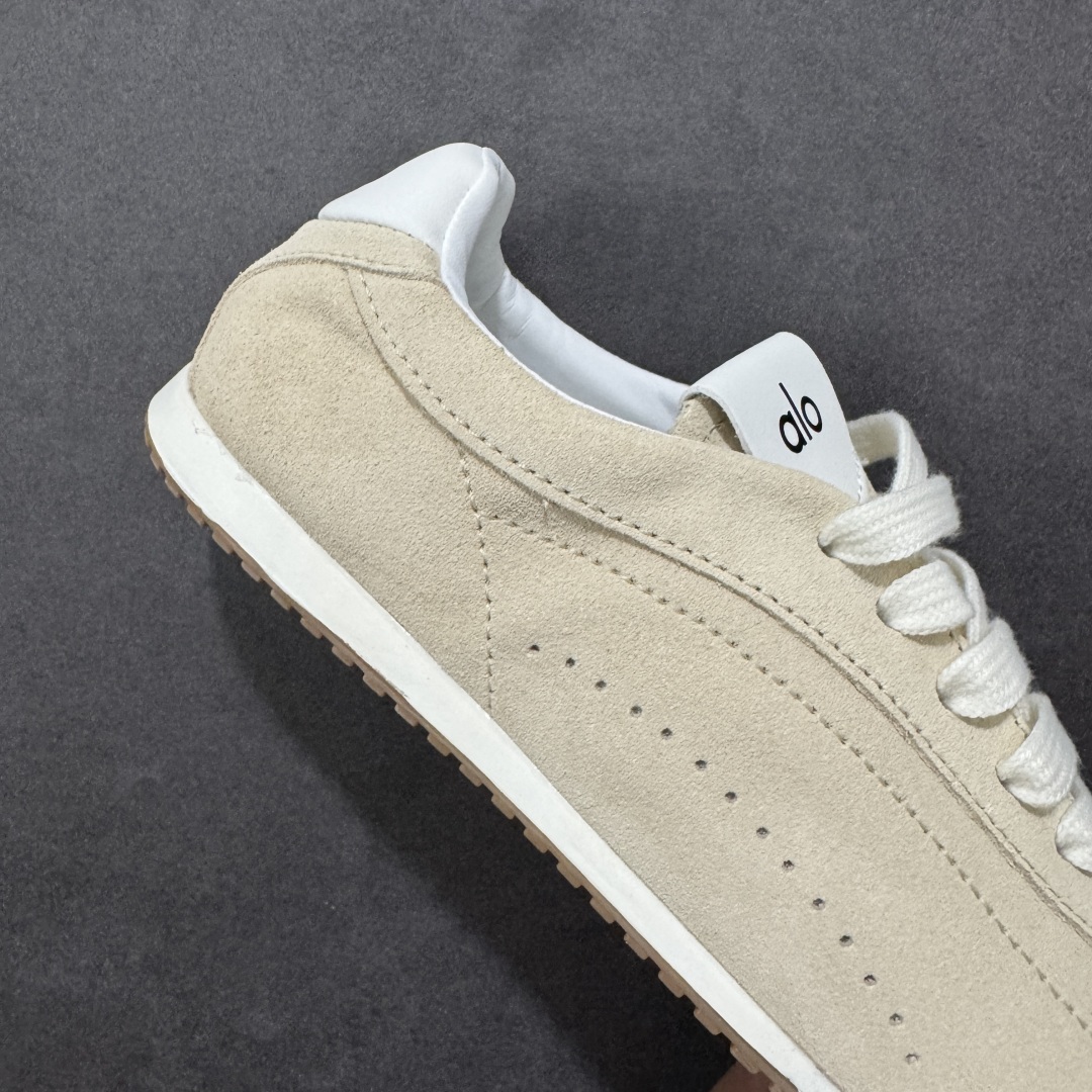 图片[6]-【公司级】Alo Yoga 最新爆款Sunset Sneaker系列 老钱风 系带 阿甘鞋 德训鞋 公司级高品质 舒适百搭 网布减震透气支撑耐磨低帮 私模打造 正确双层组合大底 头层翻毛皮料 内里垫脚透气网➕定制内增高 原版定制防滑橡胶大底 尺码：35 36 37 38 39 40 41 42 43 44 45-选品中心