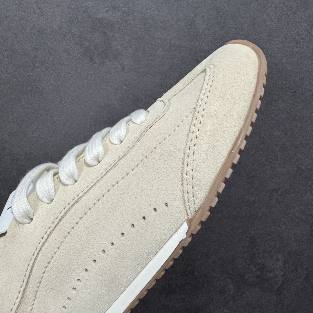 图片[5]-【公司级】Alo Yoga 最新爆款Sunset Sneaker系列 老钱风 系带 阿甘鞋 德训鞋 公司级高品质 舒适百搭 网布减震透气支撑耐磨低帮 私模打造 正确双层组合大底 头层翻毛皮料 内里垫脚透气网➕定制内增高 原版定制防滑橡胶大底 尺码：35 36 37 38 39 40 41 42 43 44 45-选品中心