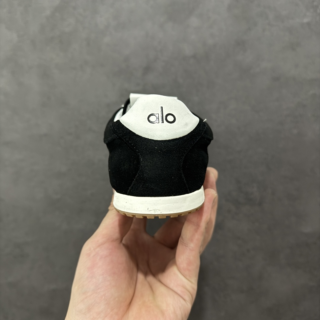 图片[4]-【公司级】Alo Yoga 最新爆款Sunset Sneaker系列 老钱风 系带 阿甘鞋 德训鞋 公司级高品质 舒适百搭 网布减震透气支撑耐磨低帮 私模打造 正确双层组合大底 头层翻毛皮料 内里垫脚透气网➕定制内增高 原版定制防滑橡胶大底 尺码：35 36 37 38 39 40 41 42 43 44 45-选品中心