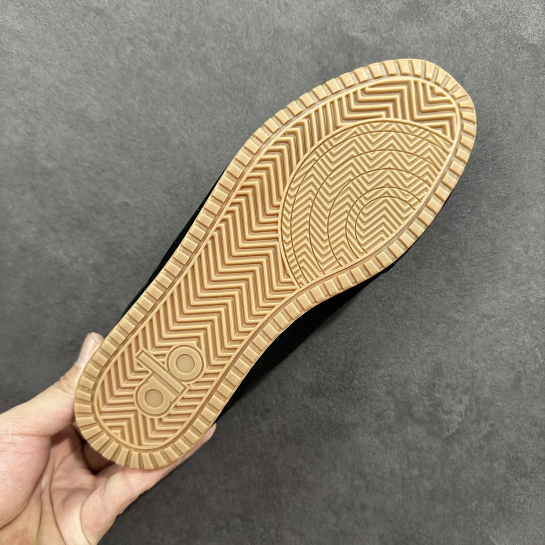 图片[9]-【公司级】Alo Yoga 最新爆款Sunset Sneaker系列 老钱风 系带 阿甘鞋 德训鞋 公司级高品质 舒适百搭 网布减震透气支撑耐磨低帮 私模打造 正确双层组合大底 头层翻毛皮料 内里垫脚透气网➕定制内增高 原版定制防滑橡胶大底 尺码：35 36 37 38 39 40 41 42 43 44 45-选品中心