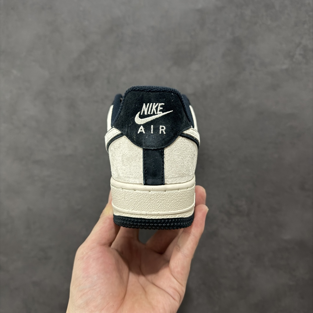 图片[4]-【定制版】Nk Air Force 1’07 空军一号低帮经典低帮休闲百搭板鞋 公司级版本 定制鞋盒 大厂流水作业生产 超高清洁度 皮料切割干净无任何毛边 内置蜂窝气垫 细节完美 货号：DY9867-001  尺码：36 36.5 37.5 38 38.5 39 40 40.5 41 42 42.5 43 44 44.5 45 编码：HXSA250260-选品中心