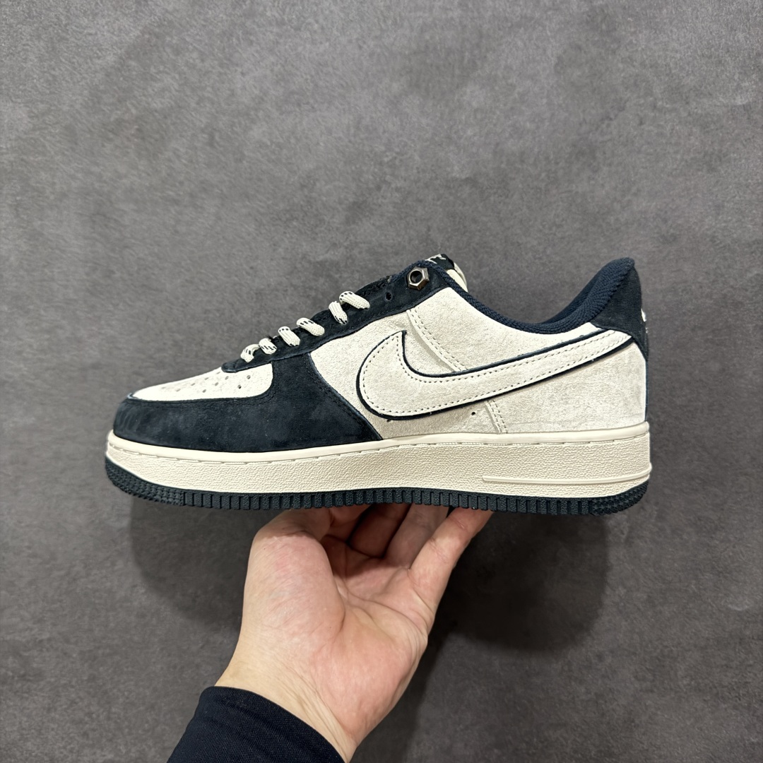 图片[2]-【定制版】Nk Air Force 1’07 空军一号低帮经典低帮休闲百搭板鞋 公司级版本 定制鞋盒 大厂流水作业生产 超高清洁度 皮料切割干净无任何毛边 内置蜂窝气垫 细节完美 货号：DY9867-001  尺码：36 36.5 37.5 38 38.5 39 40 40.5 41 42 42.5 43 44 44.5 45 编码：HXSA250260-选品中心