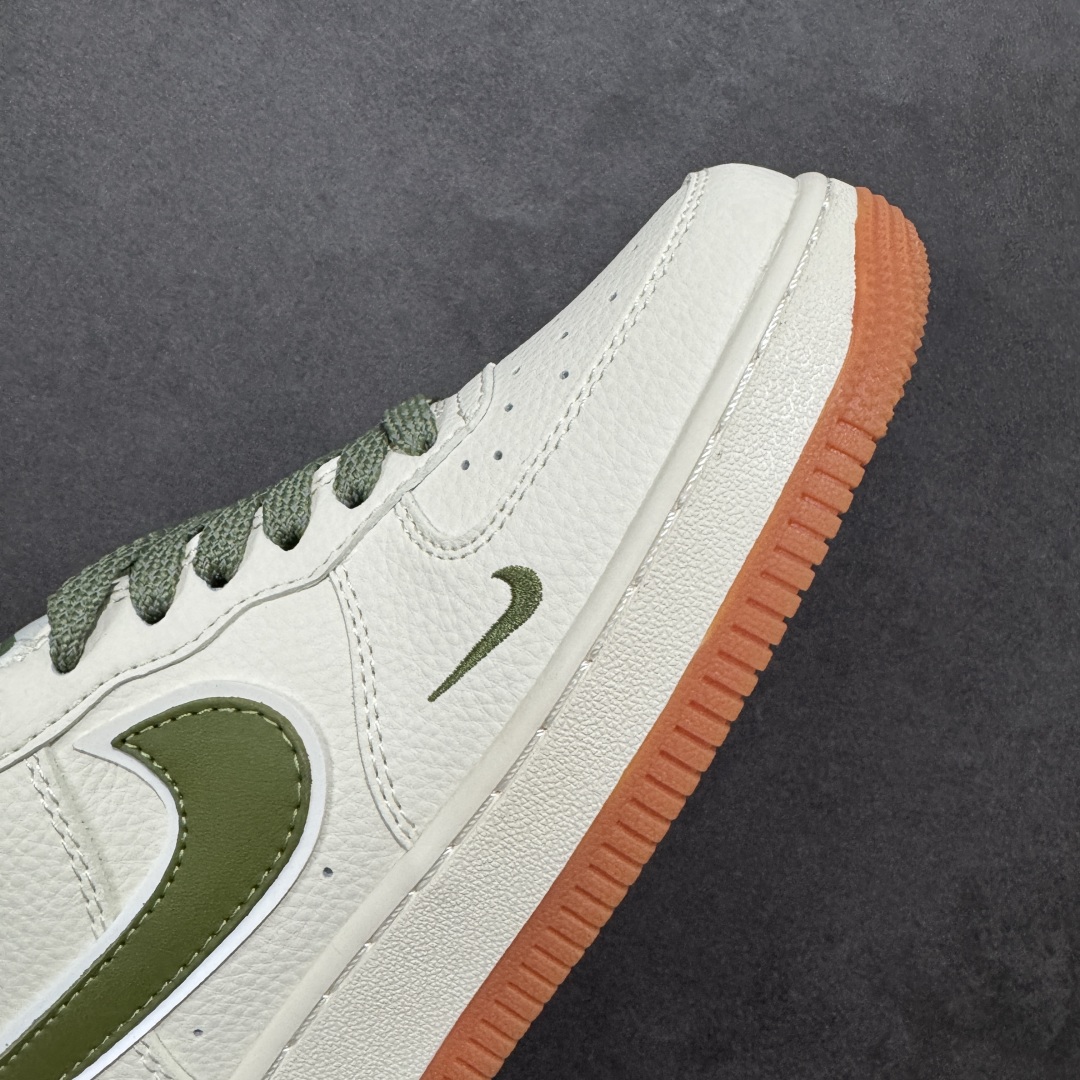 图片[5]-【定制版】Stussy x Nk Air Force 1’07 定制配色 斯图西联名 空军一号低帮经典低帮休闲百搭板鞋 定制鞋盒 大厂流水作业生产 超高清洁度 皮料切割干净无任何毛边 内置蜂窝气垫 细节完美 货号：XX3168-127  尺码：36 36.5 37.5 38 38.5 39 40 40.5 41 42 42.5 43 44 44.5 45 编码：HXSB310320-选品中心