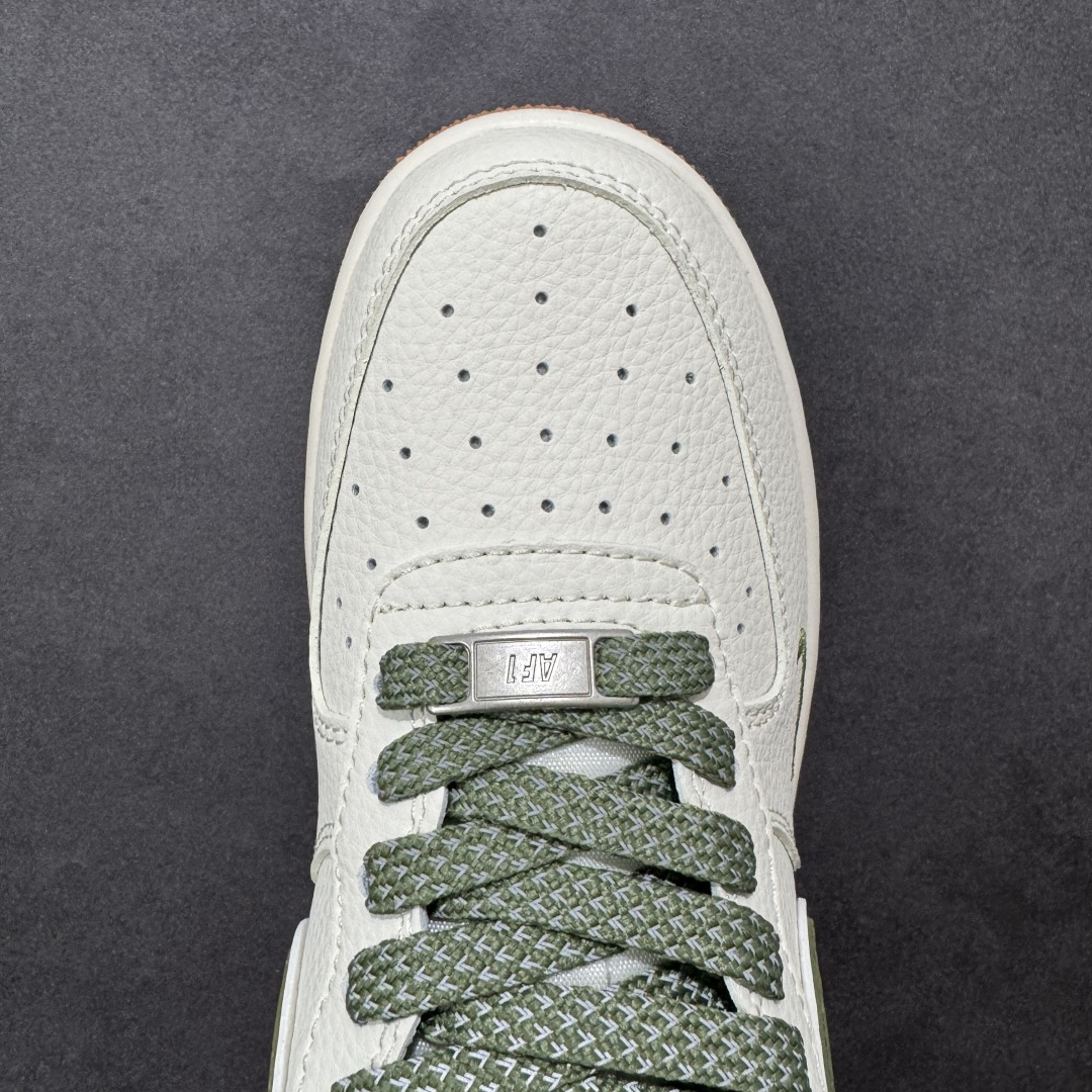 图片[8]-【定制版】Stussy x Nk Air Force 1’07 定制配色 斯图西联名 空军一号低帮经典低帮休闲百搭板鞋 定制鞋盒 大厂流水作业生产 超高清洁度 皮料切割干净无任何毛边 内置蜂窝气垫 细节完美 货号：XX3168-127  尺码：36 36.5 37.5 38 38.5 39 40 40.5 41 42 42.5 43 44 44.5 45 编码：HXSB310320-选品中心