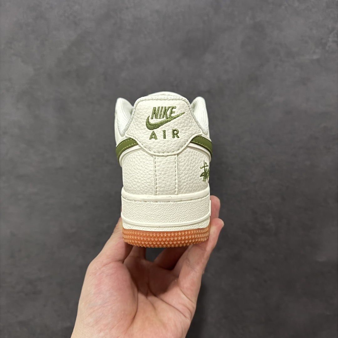 图片[4]-【定制版】Stussy x Nk Air Force 1’07 定制配色 斯图西联名 空军一号低帮经典低帮休闲百搭板鞋 定制鞋盒 大厂流水作业生产 超高清洁度 皮料切割干净无任何毛边 内置蜂窝气垫 细节完美 货号：XX3168-127  尺码：36 36.5 37.5 38 38.5 39 40 40.5 41 42 42.5 43 44 44.5 45 编码：HXSB310320-选品中心