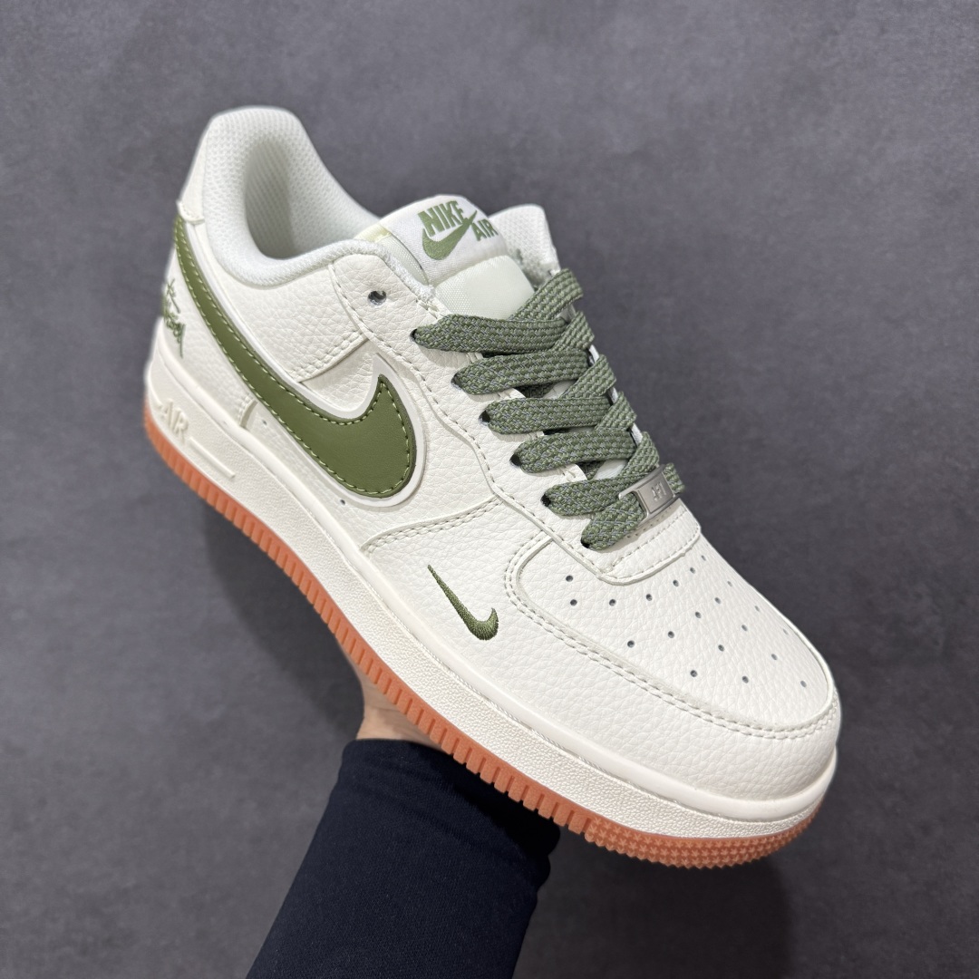 图片[3]-【定制版】Stussy x Nk Air Force 1’07 定制配色 斯图西联名 空军一号低帮经典低帮休闲百搭板鞋 定制鞋盒 大厂流水作业生产 超高清洁度 皮料切割干净无任何毛边 内置蜂窝气垫 细节完美 货号：XX3168-127  尺码：36 36.5 37.5 38 38.5 39 40 40.5 41 42 42.5 43 44 44.5 45 编码：HXSB310320-选品中心