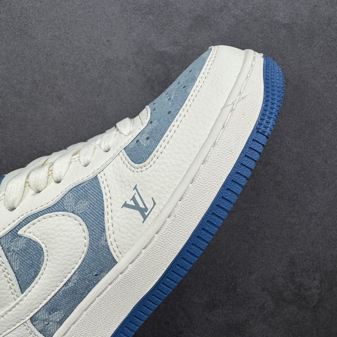 图片[5]-【定制版】Louis Vuitton x Nk Air Force 1’07 定制配色 Lv联名 空军一号低帮经典低帮休闲百搭板鞋 定制鞋盒 大厂流水作业生产 超高清洁度 皮料切割干净无任何毛边 内置蜂窝气垫 细节完美 货号：XD2588-606  尺码：36 36.5 37.5 38 38.5 39 40 40.5 41 42 42.5 43 44 44.5 45 编码：HXSB310320-选品中心