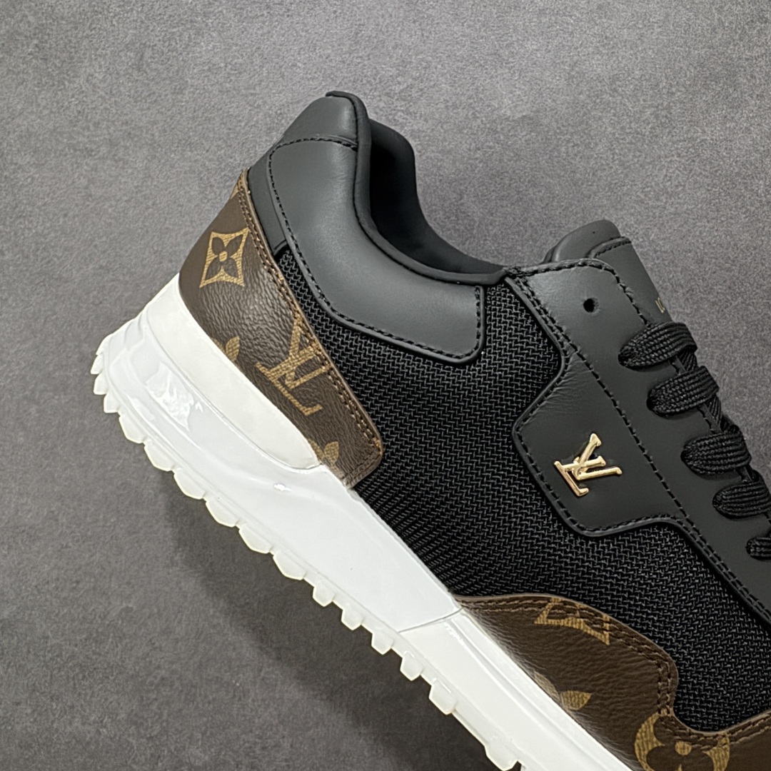 图片[6]-【广东纯原版本】LV Run Away 运动鞋 拼接 Epi 牛皮革和 Monogram 压纹粒面牛皮革，再现传统跑鞋的灵感启发。楔形外底延续标志性设计，品牌字母和标识分饰鞋舌和鞋后。Monogram 压纹粒面牛皮革和 Epi 牛皮革橡胶外底 尺码：40-45 编码：FJB390400-选品中心