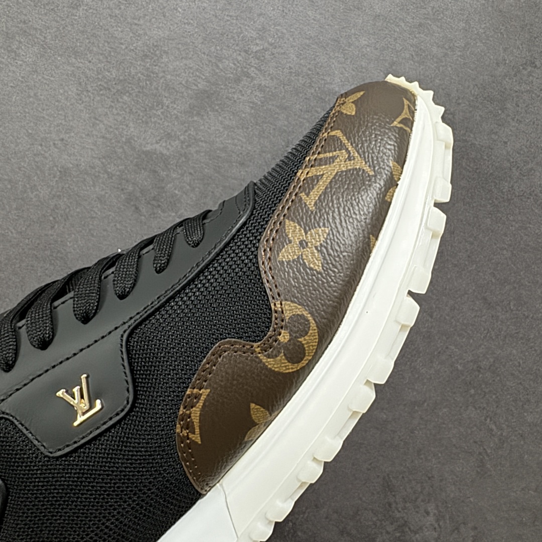 图片[5]-【广东纯原版本】LV Run Away 运动鞋 拼接 Epi 牛皮革和 Monogram 压纹粒面牛皮革，再现传统跑鞋的灵感启发。楔形外底延续标志性设计，品牌字母和标识分饰鞋舌和鞋后。Monogram 压纹粒面牛皮革和 Epi 牛皮革橡胶外底 尺码：40-45 编码：FJB390400-选品中心