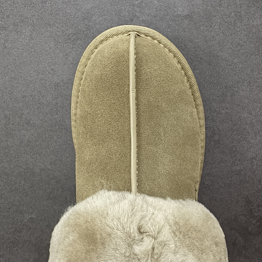 图片[8]-【SP顶级版】UGG DISQUETTE 拖鞋 秋冬羊毛一体雪地靴 W/1122550 原代工厂隆丰A级真羊毛皮一体完全遵循正平正品，精选A级羊皮毛一体材质，内里毛绒如云朵般包裹双脚，白带恒温属性一寒锁温抗冻，股季透气排湿，让双脚时刻处于干爽舒适的状态，轻量化设计搭配柔韧鞋底，每一步都似踩在软垫上，再加上贴合足型的弧度与足跟支撑，无论是居家休憩,外出通勤还是日常跑腿，全天行走也无负担。 从经典高筒靴到简约拖鞋，从基础中性色到潮流设计，既能与牛仔裤、卫衣打造随性日常，也能搭配裙子、男女同款更能轻松适配情侣穿搭。 优质羊皮毛天生耐磨损，搭配扎实工艺与防水科技加持，能抵御日常磨损与雨雪侵袭。一双穿数年仍能保持柔软质感💪🏻 尺码：35-40-选品中心