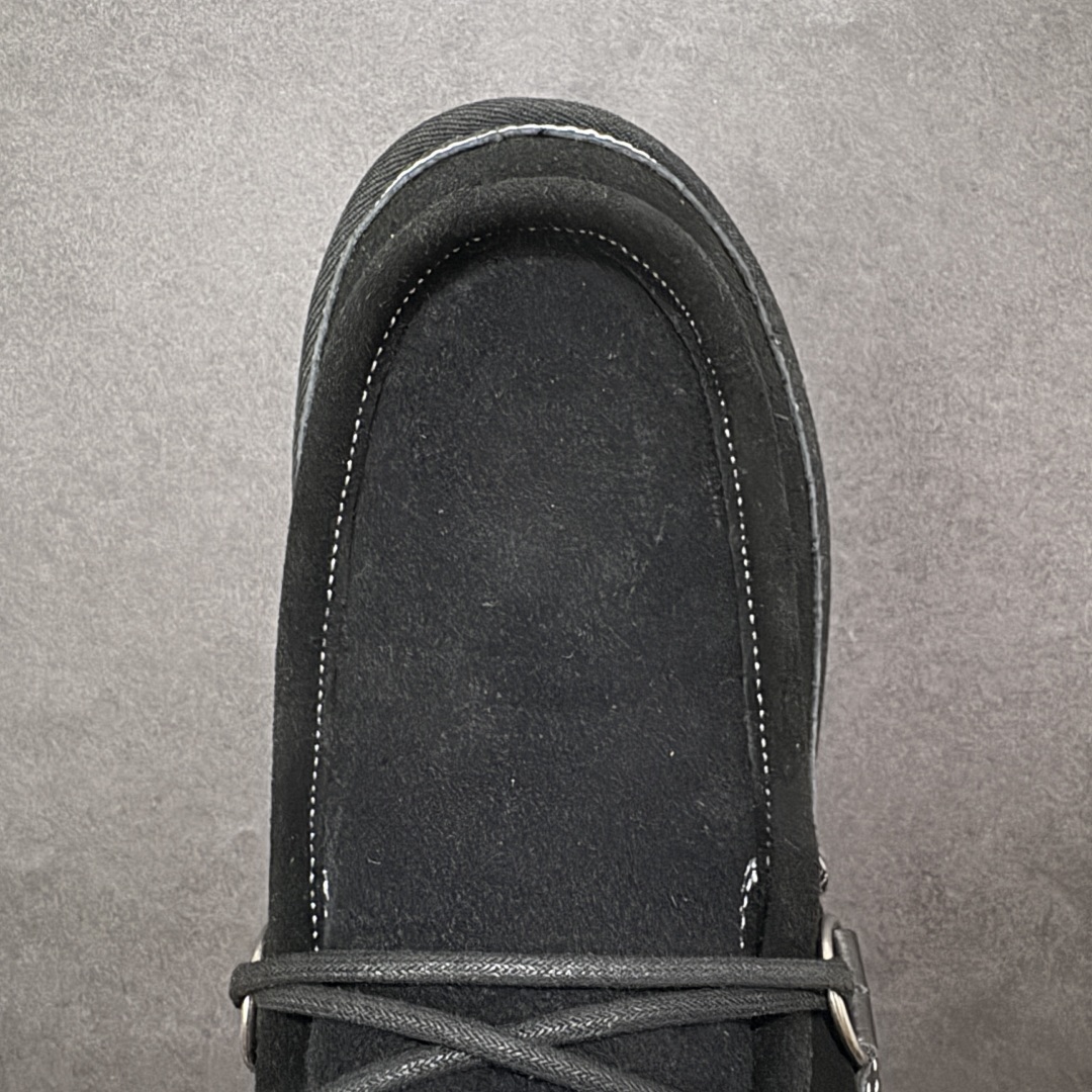 图片[8]-【SP顶级版】UGG M CLASSIC UL TRA MINI 秋冬羊毛一体雪地靴 W/1158276 原代工厂隆丰A级真羊毛皮一体完全遵循正平正品，精选A级羊皮毛一体材质，内里毛绒如云朵般包裹双脚，白带恒温属性一寒锁温抗冻，股季透气排湿，让双脚时刻处于干爽舒适的状态，轻量化设计搭配柔韧鞋底，每一步都似踩在软垫上，再加上贴合足型的弧度与足跟支撑，无论是居家休憩,外出通勤还是日常跑腿，全天行走也无负担。 从经典高筒靴到简约拖鞋，从基础中性色到潮流设计，既能与牛仔裤、卫衣打造随性日常，也能搭配裙子、男女同款更能轻松适配情侣穿搭。 优质羊皮毛天生耐磨损，搭配扎实工艺与防水科技加持，能抵御日常磨损与雨雪侵袭。一双穿数年仍能保持柔软质感💪🏻 尺码：39-45-选品中心