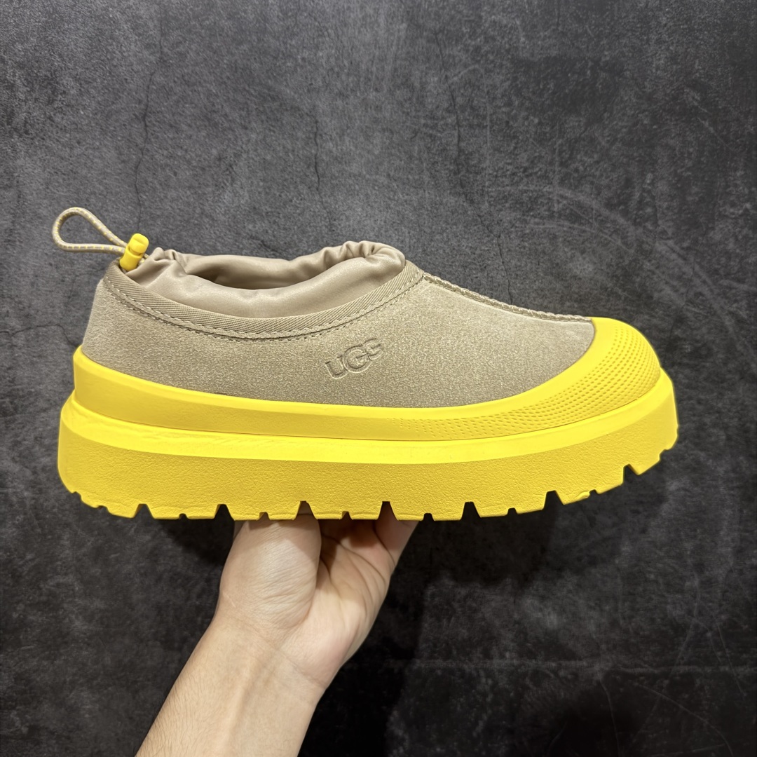 【SP原厂版】UGG 4096 塔尔曼 菜籽黄 秋冬羊皮毛一体雪地靴 市场天花板品质 欢迎对比🆚 全鞋采用ZP同厂 隆丰A级澳洲进口羊皮毛一体 品牌代工厂生产线 完全遵循ZP工艺流程 代工厂原厂版师 秉承无原鞋不开发选择 注重每一处细节 市面最正版型 TREADLITE\