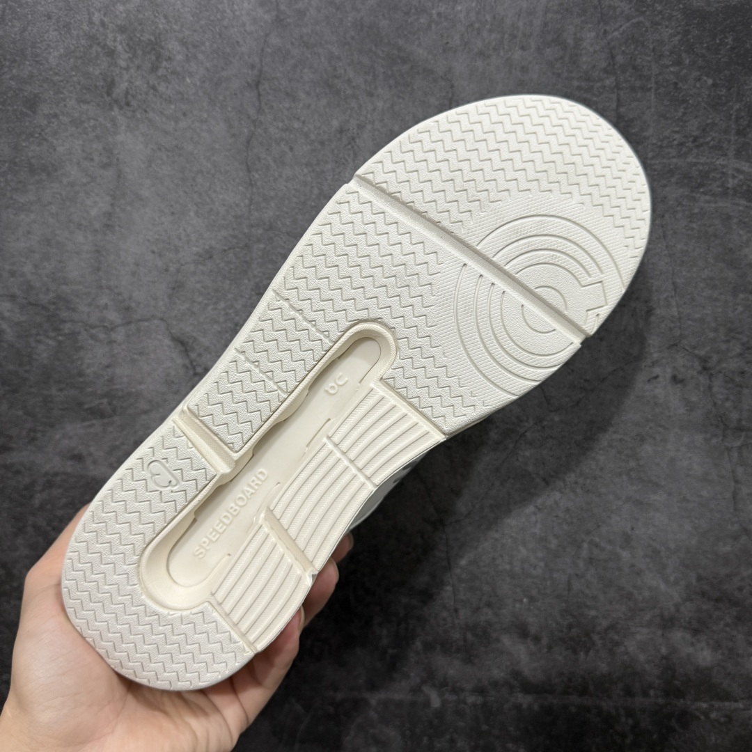 图片[9]-【公司级】THE Roger Clubhouse 复古单品 费德勒 x On 昂跑 减震舒适板鞋 #鞋款以网球为灵感的运动休闲鞋，大胆的复古外观与革新科技融合，助力运动生活的活力探索，让你尽享全天候舒适；多层叠加的环保人造皮革打造富有质感的鞋面，结合缝线、透气孔细节，体现恰到好处的复古美学。多款配色打破网球场的固有规则，带来焕然一新的视觉享受 货号：3MF10541534 尺码：36 37.5 38 39 40 41 42 43 44 45 编码：AYB230240-选品中心
