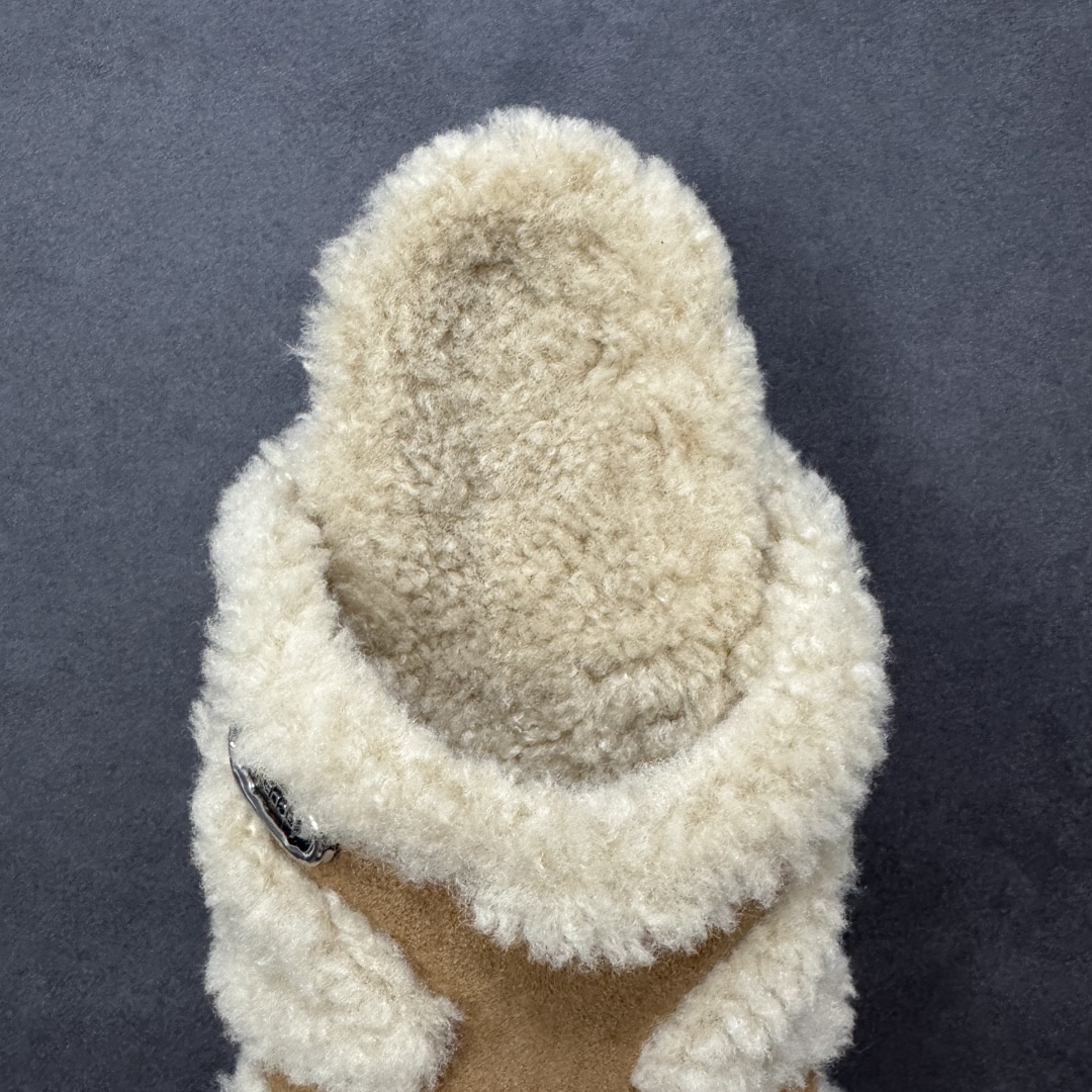 图片[7]-【公司级】GG-CC 2025 路易暖茶 秋冬新款 5.5CM 厚底增高 百搭勃肯半拖 这款毛毛拖采用了柔软的绒毛材质，搭配上经典的棕色设计，既温暖又充满时尚感。 厚实的绒毛不仅提供了极佳的保暖效果，还让你的双脚享受极致的舒适。 货号：G25Y9084B 尺码：35 36 37 38 39 40 编码：TLB270280-选品中心