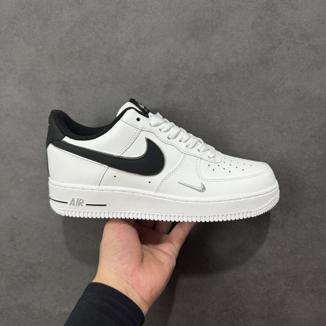 【定制版】Nike Air Force 1\'07 Low 黑银小勾 空军一号低帮休闲板鞋  #定制皮料 原厂3D打印 定制鞋盒 原楦原纸板 纯正空军版型 内置全掌气垫 货号:ZH0316-109  尺码:36 36.5 37.5 38 38.5 39 40 40.5 41 42 42.5 43 44 44.5 45 编码:HXSA310320-选品中心