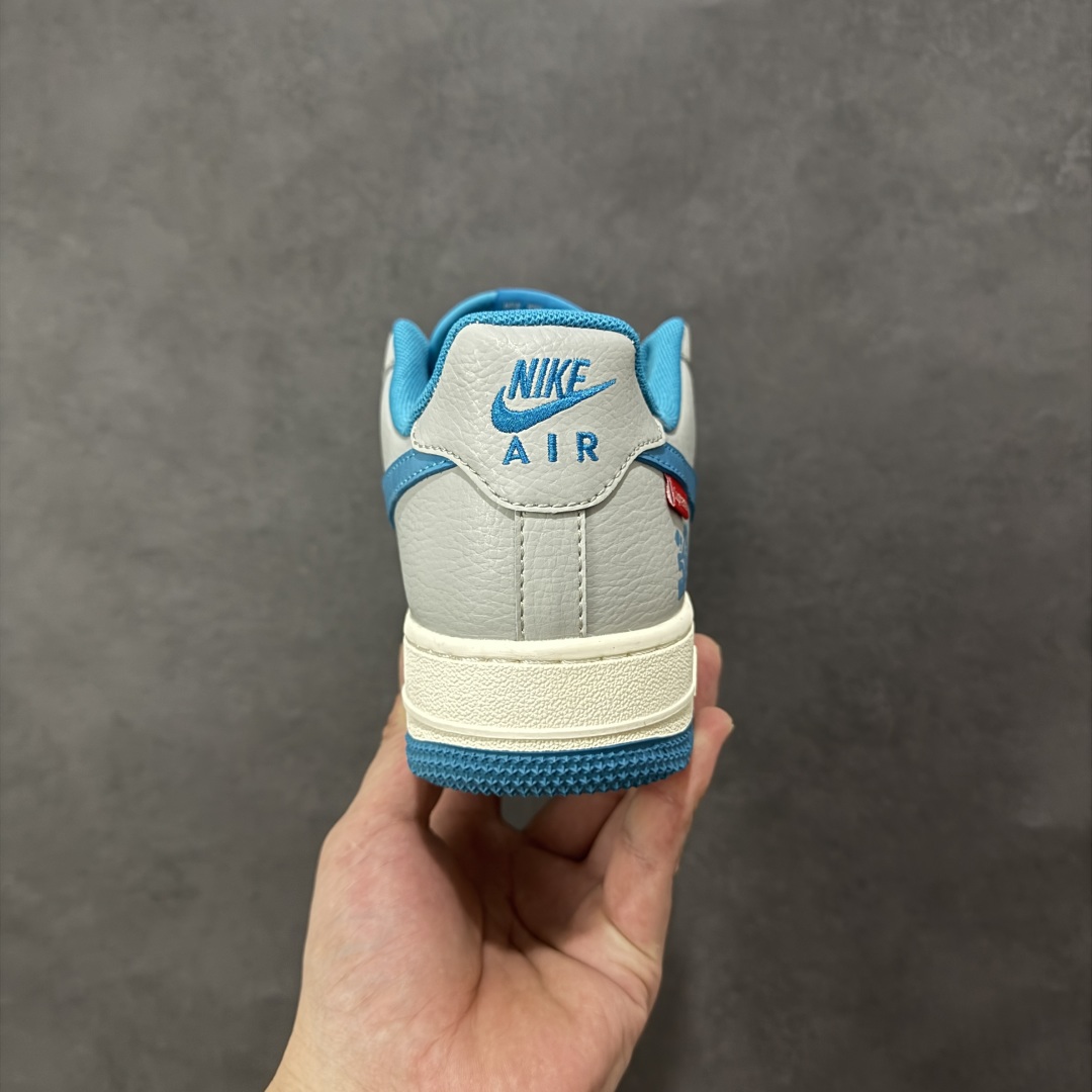 图片[4]-【定制版】Nike Air Force 1\’07 Low 斯图西联名 奶白蓝灰 空军一号低帮休闲板鞋  #定制鞋盒 超高清洁度 皮料切割干净无任何毛边 细节完美 货号：XD2588-607  尺码：36 36.5 37.5 38 38.5 39 40 40.5 41 42 42.5 43 44 44.5 45-选品中心