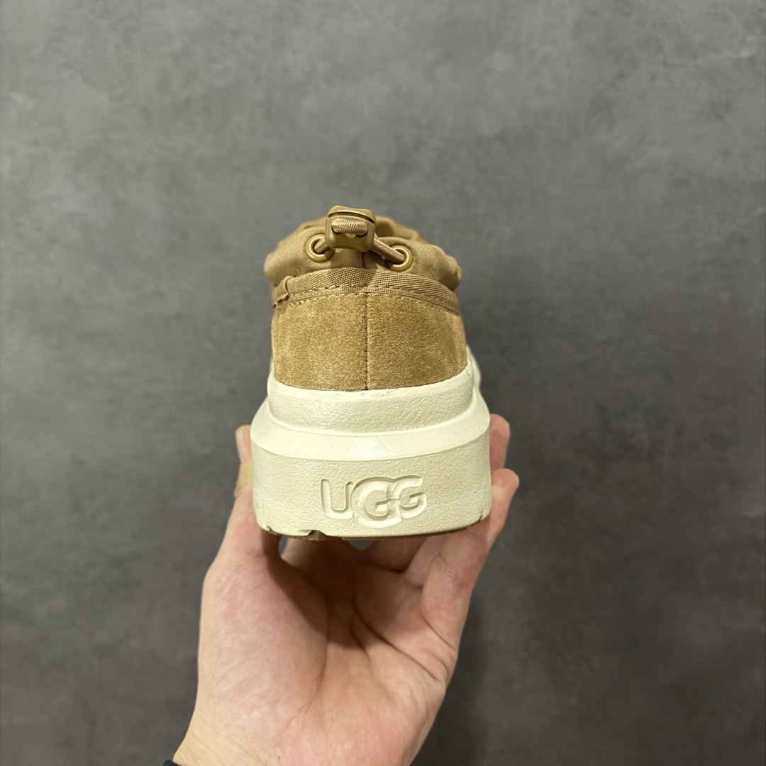 图片[4]-【SP顶级版】UGG 1144096 塔尔曼秋冬羊毛一体雪地靴 原代工厂隆丰A级真羊毛皮一体完全遵循正平正品，精选A级羊皮毛一体材质，内里毛绒如云朵般包裹双脚，白带恒温属性一寒锁温抗冻，股季透气排湿，让双脚时刻处于干爽舒适的状态，轻量化设计搭配柔韧鞋底，每一步都似踩在软垫上，再加上贴合足型的弧度与足跟支撑，无论是居家休憩,外出通勤还是日常跑腿，全天行走也无负担。 从经典高筒靴到简约拖鞋，从基础中性色到潮流设计，既能与牛仔裤、卫衣打造随性日常，也能搭配裙子、男女同款更能轻松适配情侣穿搭。 优质羊皮毛天生耐磨损，搭配扎实工艺与防水科技加持，能抵御日常磨损与雨雪侵袭。一双穿数年仍能保持柔软质感💪🏻 尺码：35-45-选品中心