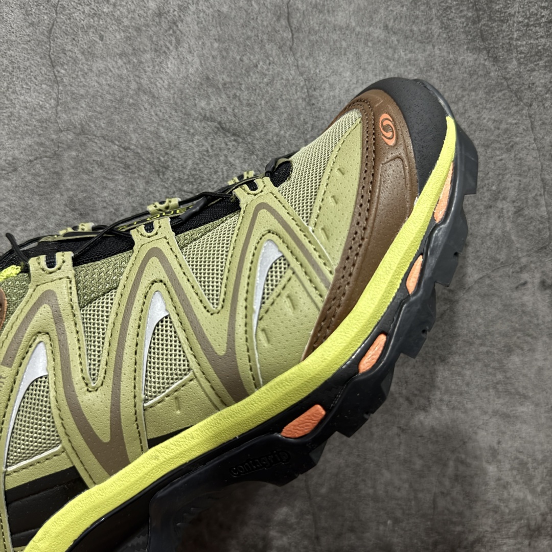 图片[6]-【绿x升级版】Salomon XT-QUEST ADV 萨洛蒙情侣款户外机能鞋 绿色 491258 全新绿x升级版 品质大改进 ‼️ 全鞋改进为原厂一致材料打造 全新修长鞋型 相对老版臃肿鞋型 此版的版型更正 全新玻璃冲刀 清洁度提升 同步原版左右鞋带孔的间距加大（之前老版间距太小） 网面与鞋头材料校对一致无色差（老版网面有色差） 鞋后跟反口V字定型同步zp（老版臃肿为U字后跟反口） 鞋舌两侧鞋帮脚踝处更加直挺（之前老版往中间踏） 鞋盒黑盒改正为原版牛皮纸鞋盒 鞋头处添加☯️太极标 所有细节多次修改校正 坚持同步原版无差别 毋庸置疑全市场最好的版本💪🏻终端优势供应 尺码：36-46-选品中心