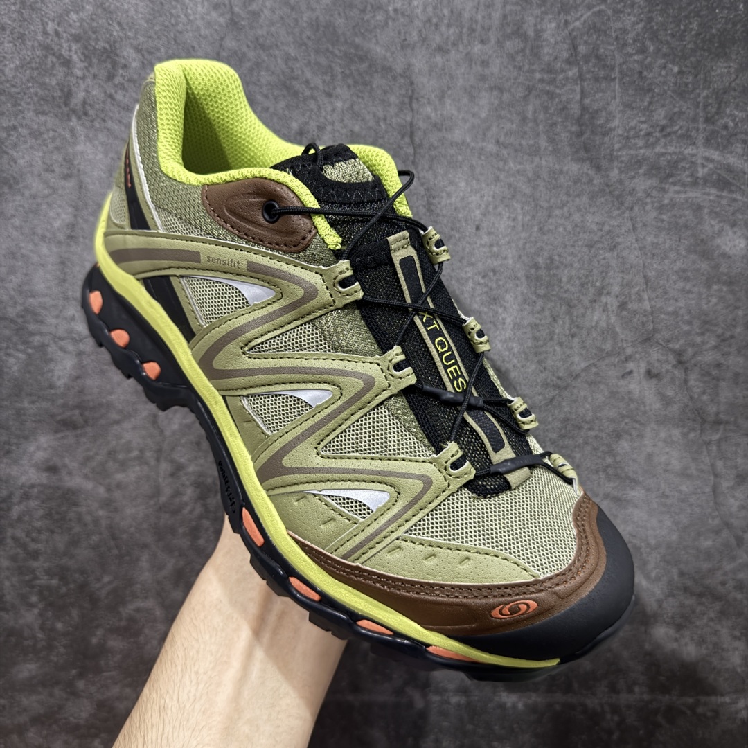 图片[3]-【绿x升级版】Salomon XT-QUEST ADV 萨洛蒙情侣款户外机能鞋 绿色 491258 全新绿x升级版 品质大改进 ‼️ 全鞋改进为原厂一致材料打造 全新修长鞋型 相对老版臃肿鞋型 此版的版型更正 全新玻璃冲刀 清洁度提升 同步原版左右鞋带孔的间距加大（之前老版间距太小） 网面与鞋头材料校对一致无色差（老版网面有色差） 鞋后跟反口V字定型同步zp（老版臃肿为U字后跟反口） 鞋舌两侧鞋帮脚踝处更加直挺（之前老版往中间踏） 鞋盒黑盒改正为原版牛皮纸鞋盒 鞋头处添加☯️太极标 所有细节多次修改校正 坚持同步原版无差别 毋庸置疑全市场最好的版本💪🏻终端优势供应 尺码：36-46-选品中心