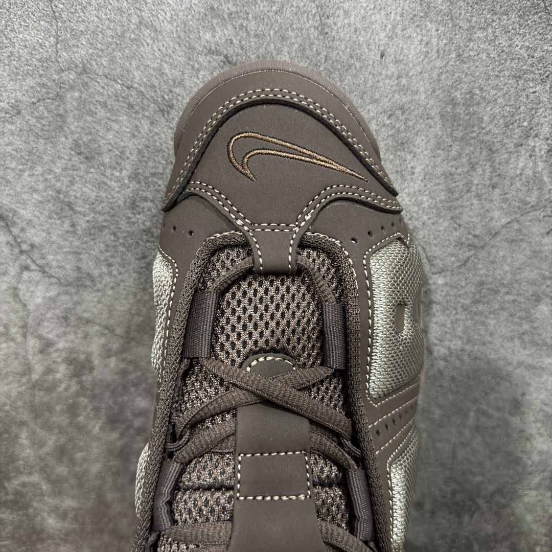 图片[5]-【CK纯原版】Nike Air More Uptempo 原装皮蓬 全新批次 Air More Uptempo绝对是耐克篮球鞋历史上最耀眼的里程碑之一，耐克一直以来都以不停的提升气垫容量来捍卫气垫的地位，当前后掌的花样全部玩尽之后，耐克终于还是打出了奠定王朝基础的一张牌：全掌外露气垫，U型气垫和Max Air的搭配是当时最切合实际的全掌气垫组合 货号：FZ3055-200 尺码：36-47.5-选品中心