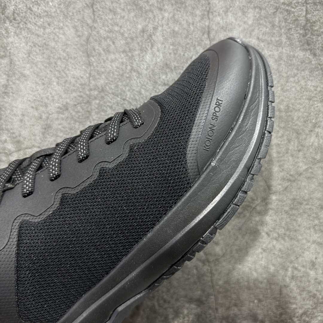 图片[6]-【公司级】可隆KOLON SPORT Skyler 2 舒适柔软 防水支撑轻便回弹 低帮 徒步鞋 黑色 脚感软到像踩云朵☁️—鞋面柔软贴合脚型，走石子路也不硌脚；防滑V黄金大底纹路深似锯齿，泥地、陡坡都稳稳拿捏，下雨天也不怕打滑。黑色耐脏又百搭，日常穿去上班是低调质感，进山徒步是可靠装备，从城市到山野，一双鞋承包所有 “出走计划” 尺码：39-45-选品中心