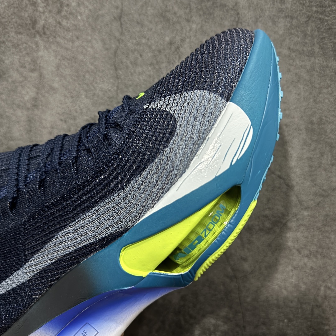 图片[6]-【碳科技纯原】Nk Zoom AlphaFly Next% 4 阿尔法飞行4代 2025年全新超级马拉松全掌碳板跑鞋 FD8311-401  市场顶级版本 跑鞋第一梯队 专业跑鞋‼️ 原标原盒 全掌真碳版 真Zoom X气垫 配件齐 有配正确配套防尘布袋 真材实料 假一赔十‼️ 正确大底刷漆（鞋底部分黑色刷漆有裂纹） 鞋款搭载两个Airzoom缓震配置，全掌型碳纤维板，缔造出色推进感；中底ZoomX 泡绵从后跟延伸至鞋头，超强回弹性 💪🏻 空气动力学造型则依然保留。前掌采用镂空设计，让鞋底的碳板配置得以可视化 造型更具未来感。   尺码：36 36.5 37.5 38 38.5 39 40 40.5 41 42 42.5 43 44 44.5 45-选品中心