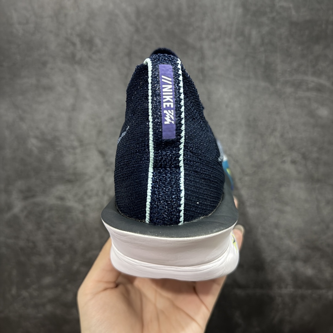 图片[4]-【碳科技纯原】Nk Zoom AlphaFly Next% 4 阿尔法飞行4代 2025年全新超级马拉松全掌碳板跑鞋 FD8311-401  市场顶级版本 跑鞋第一梯队 专业跑鞋‼️ 原标原盒 全掌真碳版 真Zoom X气垫 配件齐 有配正确配套防尘布袋 真材实料 假一赔十‼️ 正确大底刷漆（鞋底部分黑色刷漆有裂纹） 鞋款搭载两个Airzoom缓震配置，全掌型碳纤维板，缔造出色推进感；中底ZoomX 泡绵从后跟延伸至鞋头，超强回弹性 💪🏻 空气动力学造型则依然保留。前掌采用镂空设计，让鞋底的碳板配置得以可视化 造型更具未来感。   尺码：36 36.5 37.5 38 38.5 39 40 40.5 41 42 42.5 43 44 44.5 45-选品中心