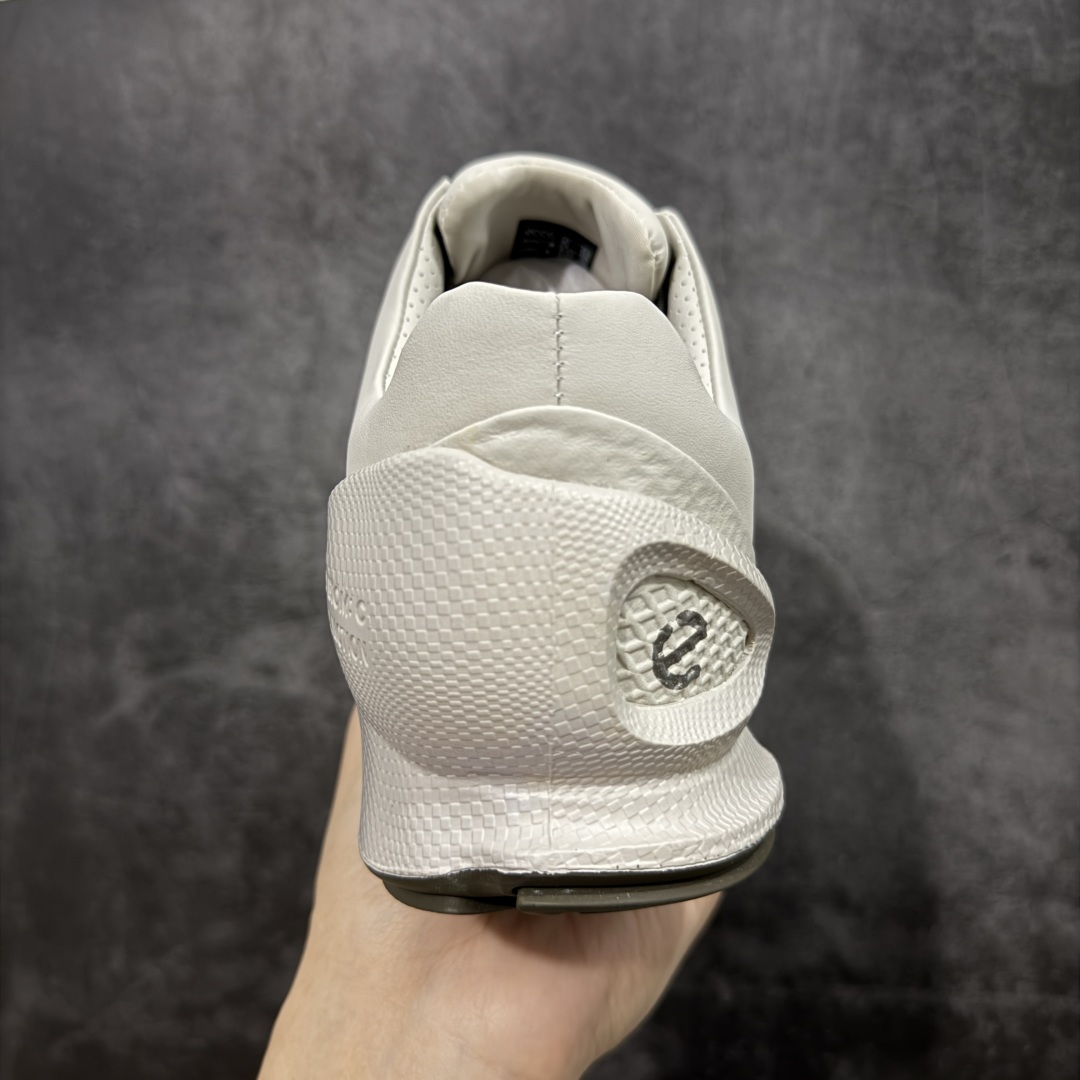 图片[4]-【顶级版】Ecco 爱步 健步探索系列 BIOM防滑真皮运动鞋 牛皮鞋面 纹理自然 柔韧耐穿 直接注塑工艺连接鞋面与鞋底 一体成型 合脚耐穿 橡胶外底 适应多种地形 防滑耐磨 强劲抓地 BIOM核心自然律动科技 符合人体工学 长效缓震 能量回弹 踏风前行 自然律动 裸足科技 尺码：39 40 41 42 43 44-选品中心