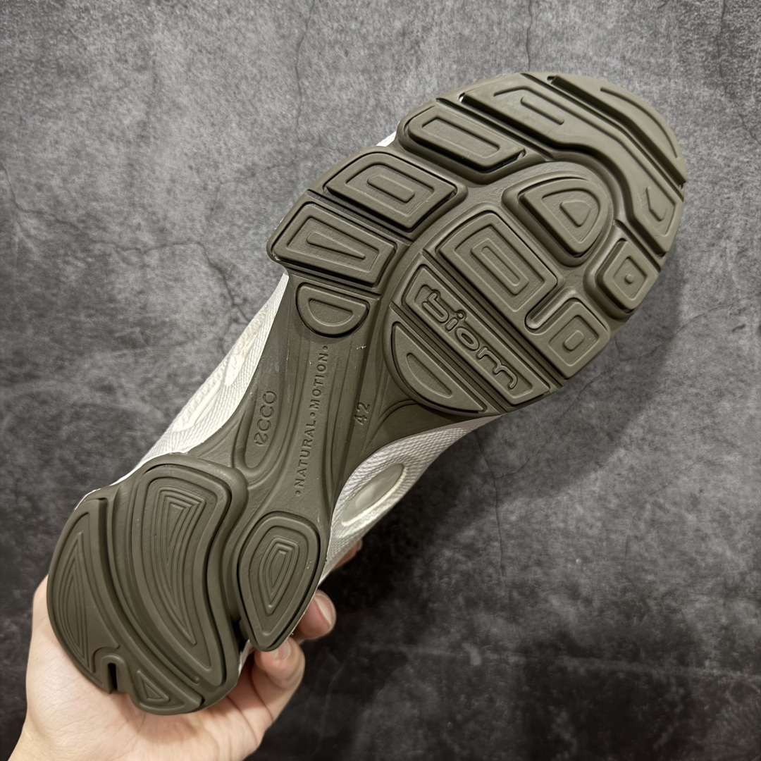 图片[9]-【顶级版】Ecco 爱步 健步探索系列 BIOM防滑真皮运动鞋 牛皮鞋面 纹理自然 柔韧耐穿 直接注塑工艺连接鞋面与鞋底 一体成型 合脚耐穿 橡胶外底 适应多种地形 防滑耐磨 强劲抓地 BIOM核心自然律动科技 符合人体工学 长效缓震 能量回弹 踏风前行 自然律动 裸足科技 尺码：39 40 41 42 43 44-选品中心