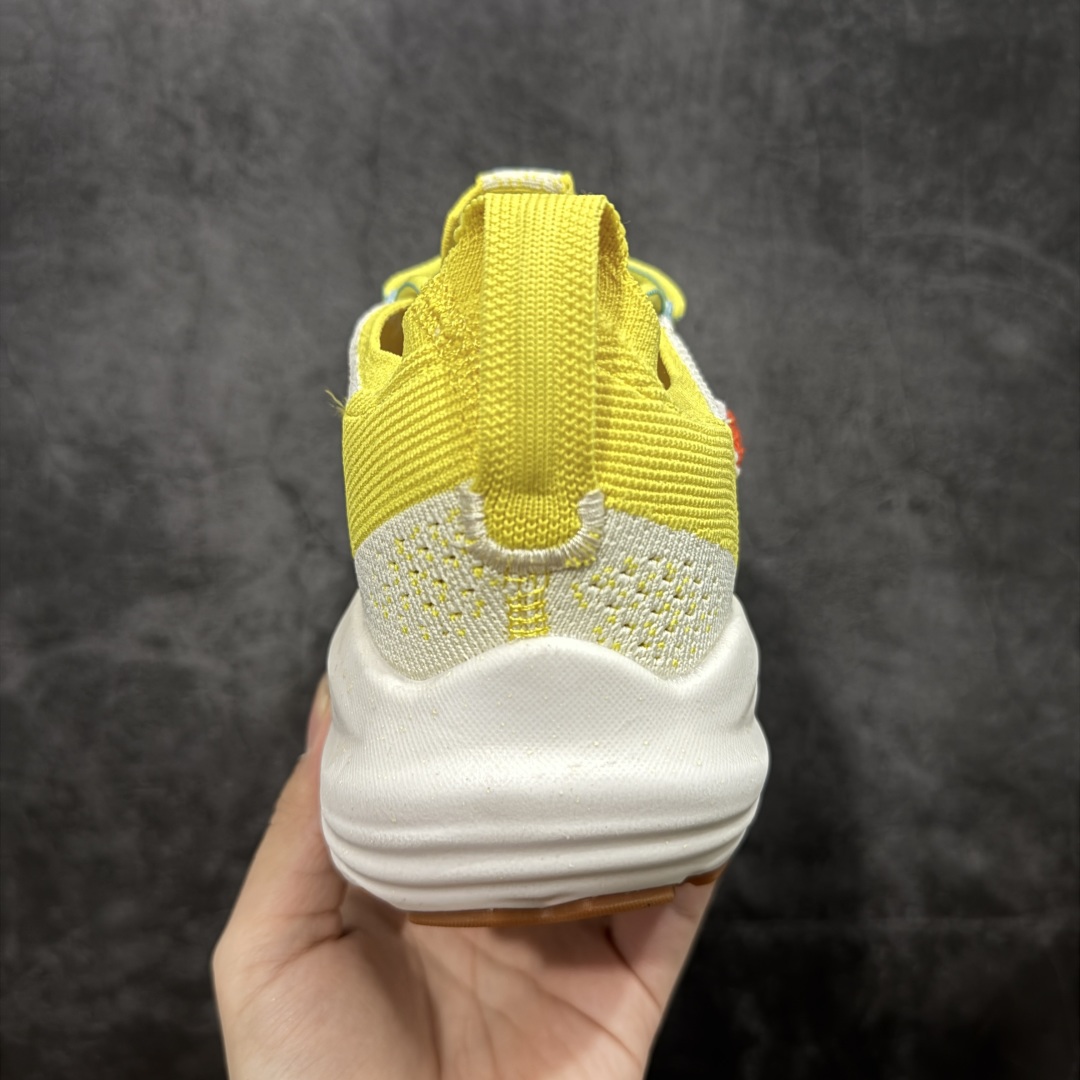 图片[4]-【定制版】布鲁克斯新款 22代甘油 BROOKS 布鲁克斯系列 G HOST 超临界 系列 减震跑步鞋 专业定制的跑鞋产品 超级甘油中底缓震 鞋底跑棉 采用全新注氮DNA 双密度的中底调校 同时整个中足部分也是非常的舒适。鞋面采用透气网纱面料 尺码：36 36.5 37 .5 38 38.5 39 40 40.5 41 42 42.5 43 44 44.5 45 46-选品中心