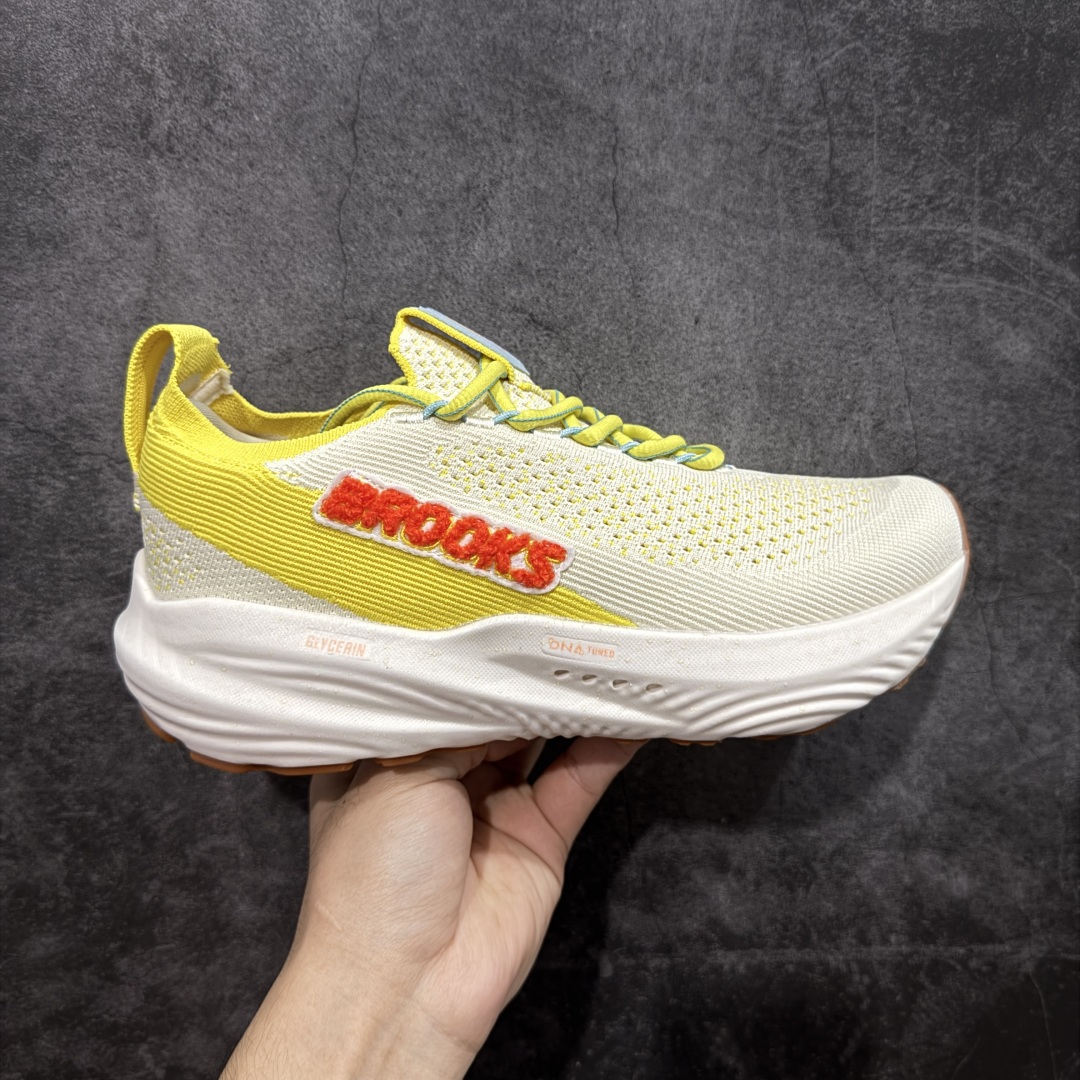 【定制版】布鲁克斯新款 22代甘油 BROOKS 布鲁克斯系列 G HOST 超临界 系列 减震跑步鞋 专业定制的跑鞋产品 超级甘油中底缓震 鞋底跑棉 采用全新注氮DNA 双密度的中底调校 同时整个中足部分也是非常的舒适。鞋面采用透气网纱面料 尺码:36 36.5 37 .5 38 38.5 39 40 40.5 41 42 42.5 43 44 44.5 45 46-选品中心