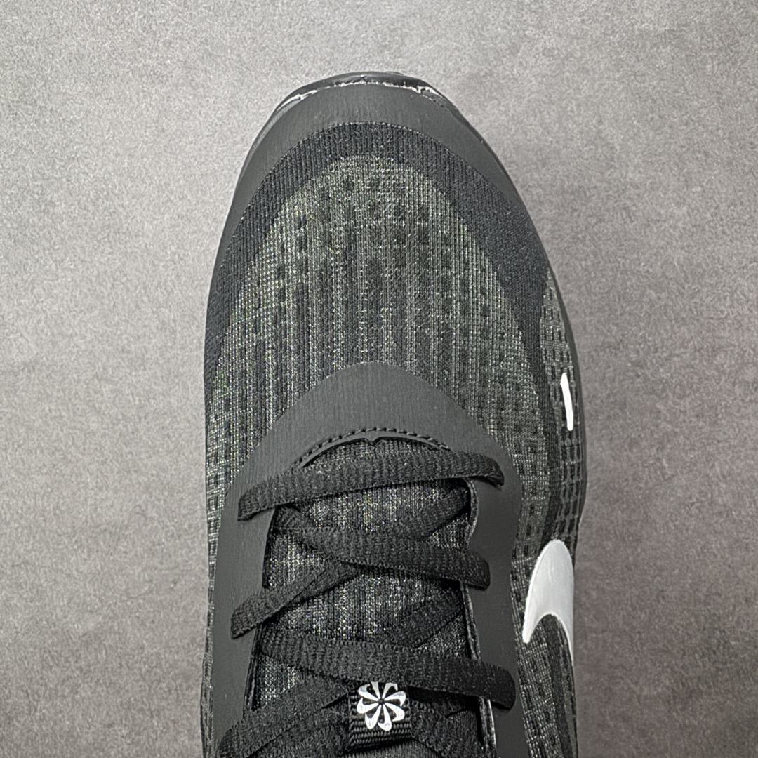 图片[8]-【公司级】NK Journey Run 旅程慢跑系列低帮轻质缓震休闲运动公路跑步鞋 采用科技织法轻盈织物合成鞋面材质 搭载柔软厚实ComfiRide 泡绵缓震组合外置防滑耐磨橡胶底片 穿上 Journey Run 公路跑步鞋 尽情畅跑 享受每一步的风景 搭载柔软厚实的 ComfiRide 泡绵缓震配置 助你征服充满挑战的路面 大步流星 微笑前行 该鞋款舒适非凡 让你爱不释脚 货号：IM3374-001 尺码：35.5-45-选品中心