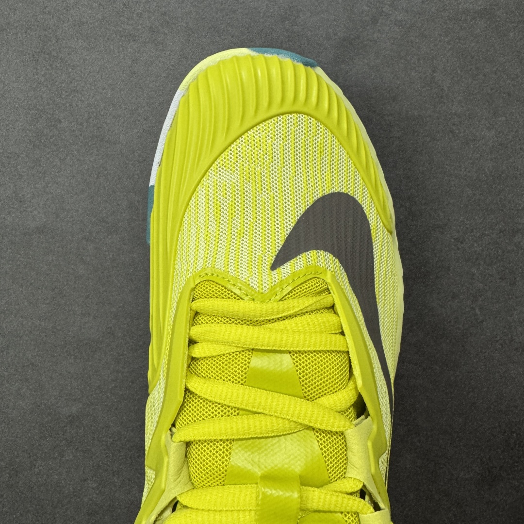 图片[8]-【外贸版】Nike Vapor Pro 3 Premium 简约时尚百搭经典 减震 低帮 网球鞋 HF7829-300 颜值与实用性兼具 轻质网眼鞋面，透气又轻盈 Air Zoom 缓震配置超给力，击球冲击能有效吸收，缓震回弹超舒适，启动反馈也很赞。 鞋身流线型设计，减少空气阻力，灵活性拉满 鞋底橡胶耐磨，硬地抓地力强，多方向人字纹，急停、变向都稳 中足锁定稳，侧向支撑靠谱，鞋楦贴合度适中，打球时脚在鞋里不乱晃，能专注赢球 简约设计适配多种风格，运动与日常场景无缝切换 轻量化与透气性 网面材质减轻重量，长时间穿着舒适 尺码：36-47-选品中心