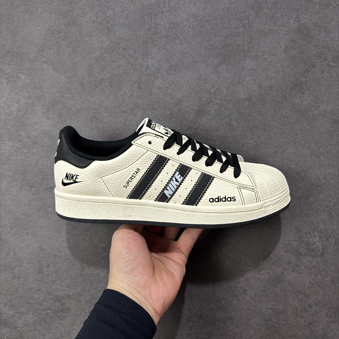 【公司级】AD Originals Supstar 贝壳头NK联名白黑 采用全新头层拼接皮革材质 后跟采用特色3D立体印字 渠道正品订单 诠释市场最高工艺水平 全鞋进口头层皮料打造 区别市面普通真标版本，进出专柜无压力 货号：DS5807 尺码：36-45带半码 编码：QFB290300-选品中心