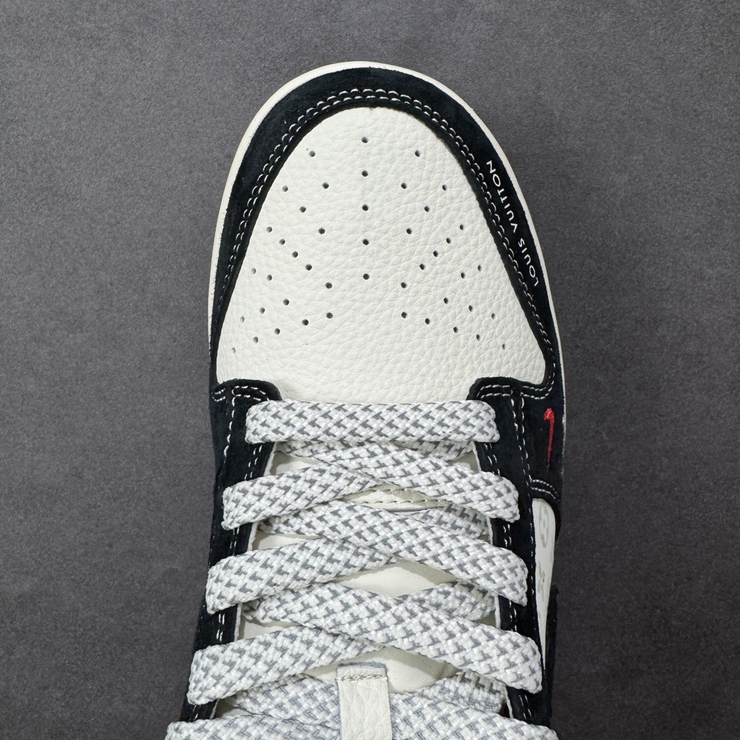 图片[8]-【定制版】Nike SB Dunk Low“LV联名——熊猫信花” 周年高端定制 低帮休闲板鞋 定制鞋盒 大厂纯原品质出货 超高清洁度 皮料切割干净无任何毛边 细节完美 货号：CX5050-Y12 尺码： 36 36.5 37.5 38 38.5 39 40 40.5 41 42 42.5 43 44 44.5 45-选品中心