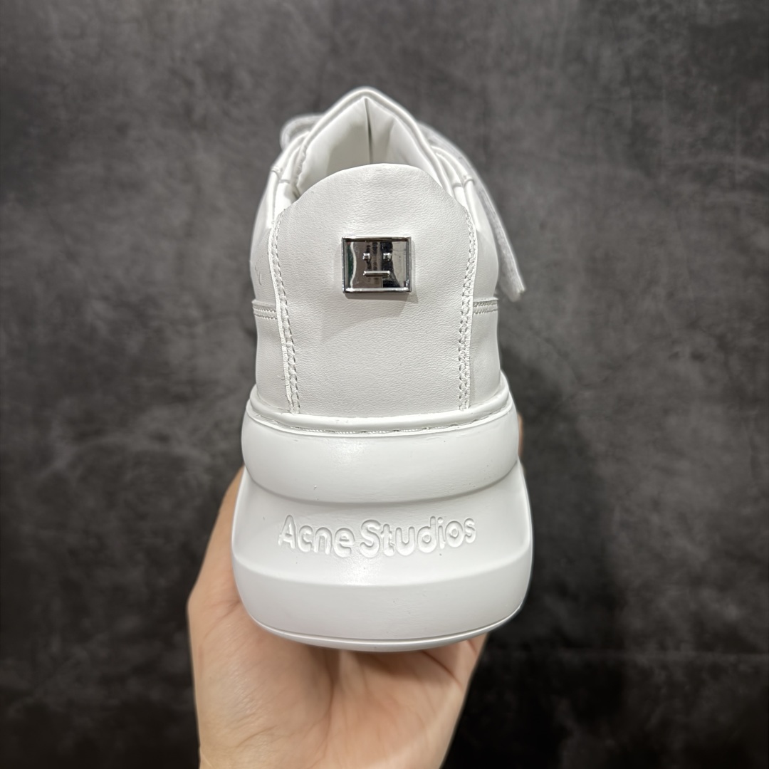 图片[4]-【New Star版本】Acne Studios Steffey Velcro Strap Sneakers 维可搭扣系列低帮笑脸魔术贴厚底老爹风休闲运动鞋 厚底可增高7CM. 各种风格都能驾驭. 适合各种场景搭配购入原版开发皮料辅料按原鞋标准定制独立磨具区别市面流通版本佛山大厂出品出厂经过QC质检 细节 品控到位 完全遵循原版工艺打造 女鞋广东原产 原楦开发纸版楦型 配置防尘袋及包装物 采用粒面头层小牛皮革鞋面材质 内嵌灌注式PU缓震乳胶脚垫 原数据开发光泽TPU防变形增厚橡胶大底 尺码：35-40-选品中心