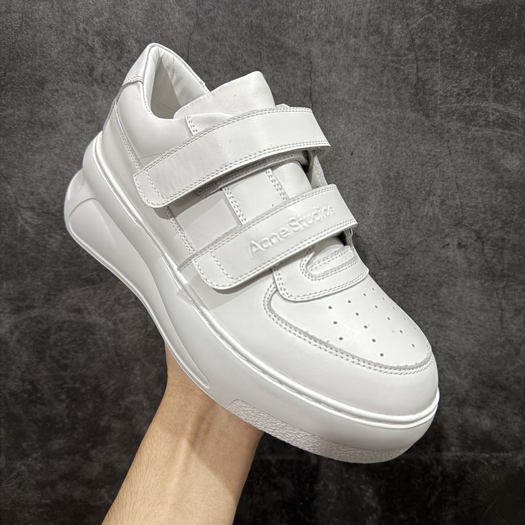 图片[3]-【New Star版本】Acne Studios Steffey Velcro Strap Sneakers 维可搭扣系列低帮笑脸魔术贴厚底老爹风休闲运动鞋 厚底可增高7CM. 各种风格都能驾驭. 适合各种场景搭配购入原版开发皮料辅料按原鞋标准定制独立磨具区别市面流通版本佛山大厂出品出厂经过QC质检 细节 品控到位 完全遵循原版工艺打造 女鞋广东原产 原楦开发纸版楦型 配置防尘袋及包装物 采用粒面头层小牛皮革鞋面材质 内嵌灌注式PU缓震乳胶脚垫 原数据开发光泽TPU防变形增厚橡胶大底 尺码：35-40-选品中心